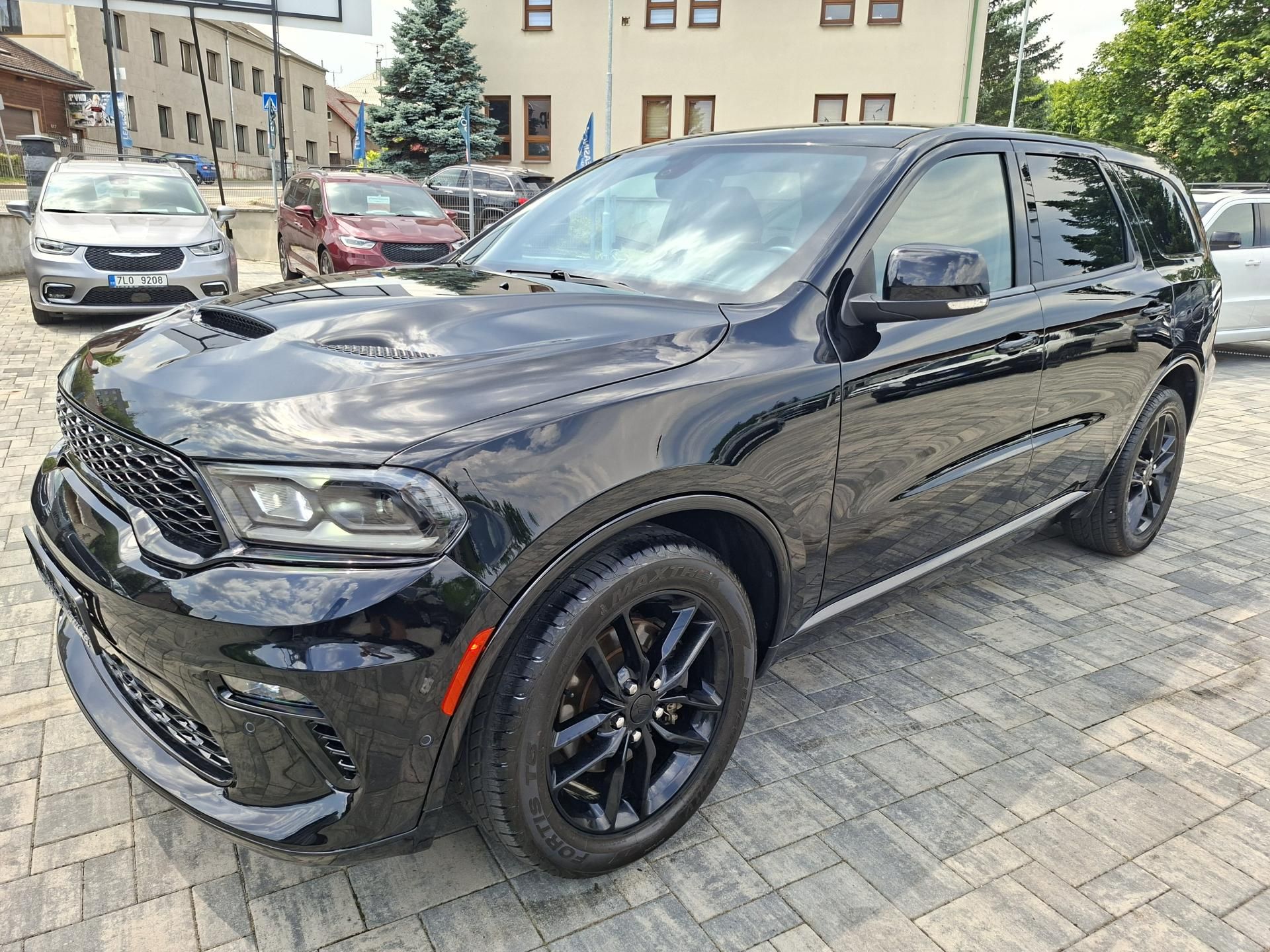 Dodge Durango, 5,7L V8 4x4,Top výbava, 7 míst - fotka 3