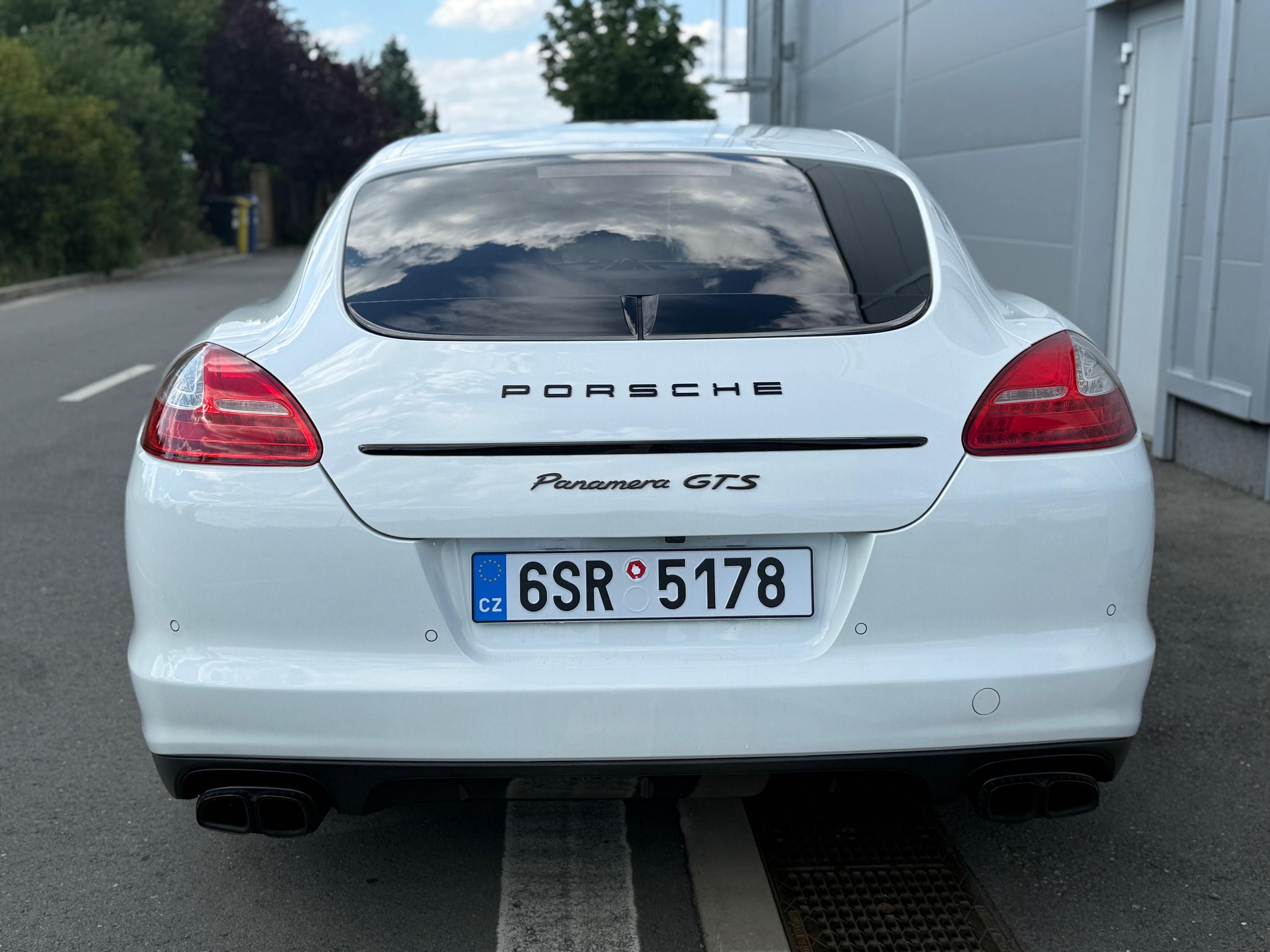 Porsche Panamera, Porsche Panamera GTS, 316 kw - fotka 5