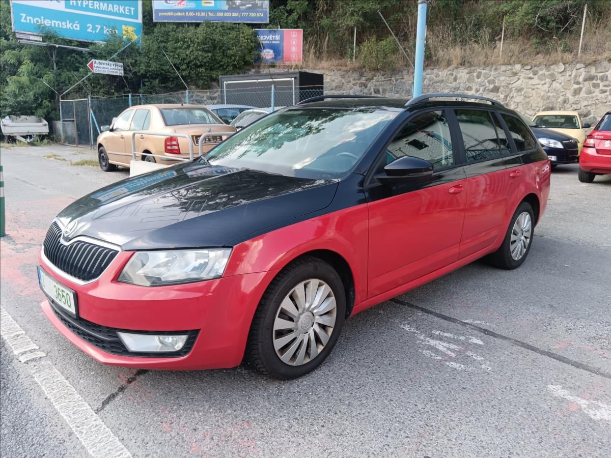 Škoda Octavia, 2,0 TDi kombi  Ambition - fotka 4