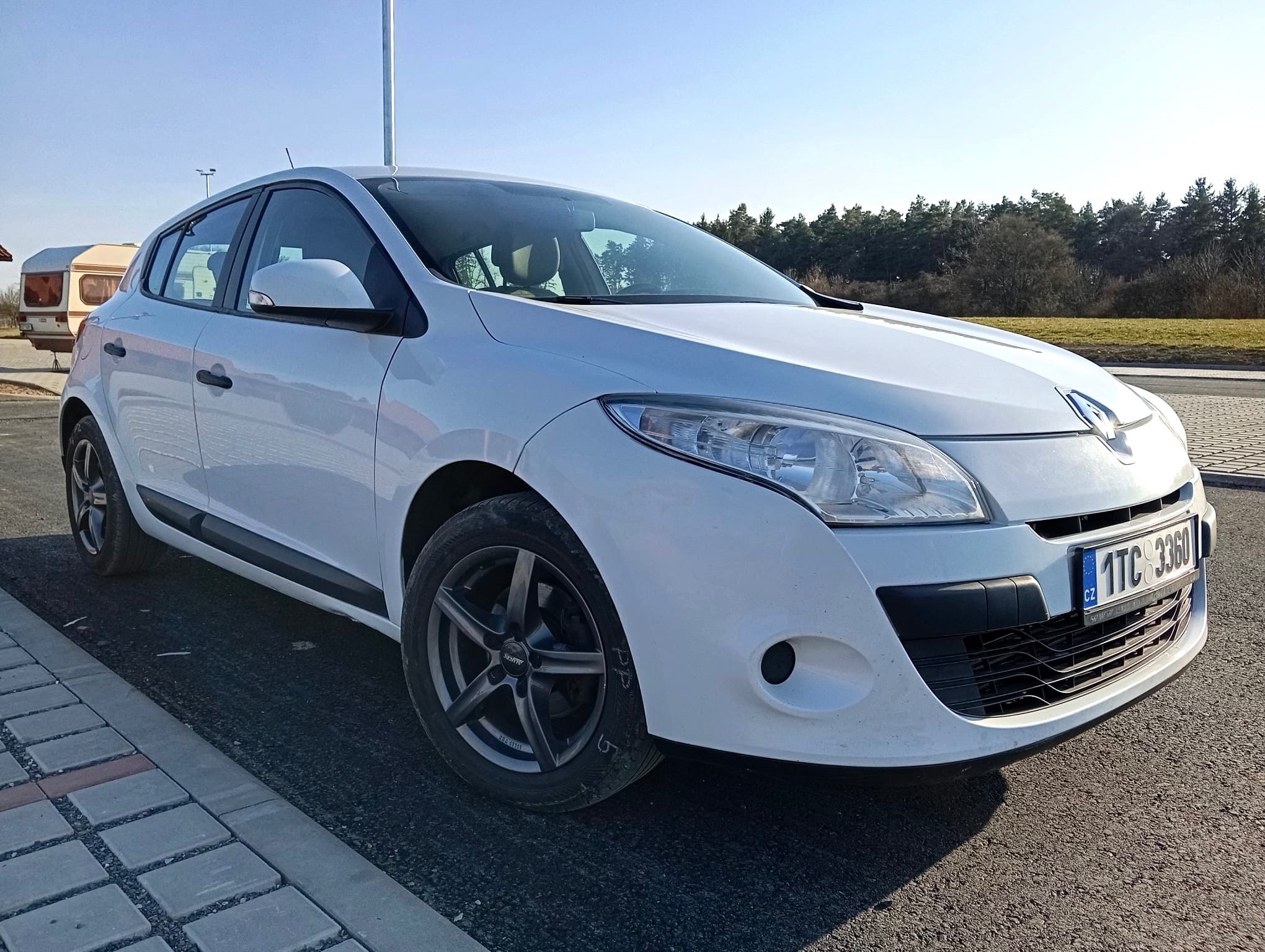 Renault Mégane, 1.5 dCi, 66 kW, 2010, servisov