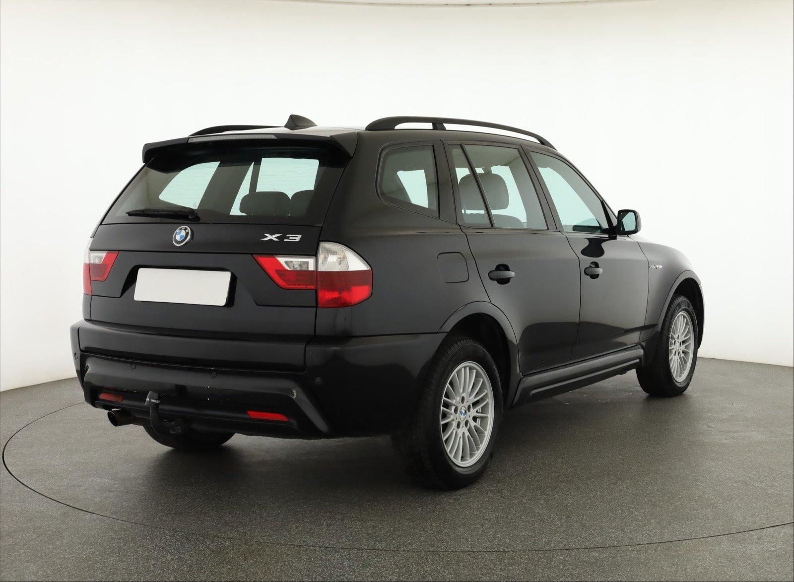 BMW X3, 2.0d, 4X4, Kožené sedačky - fotka 5