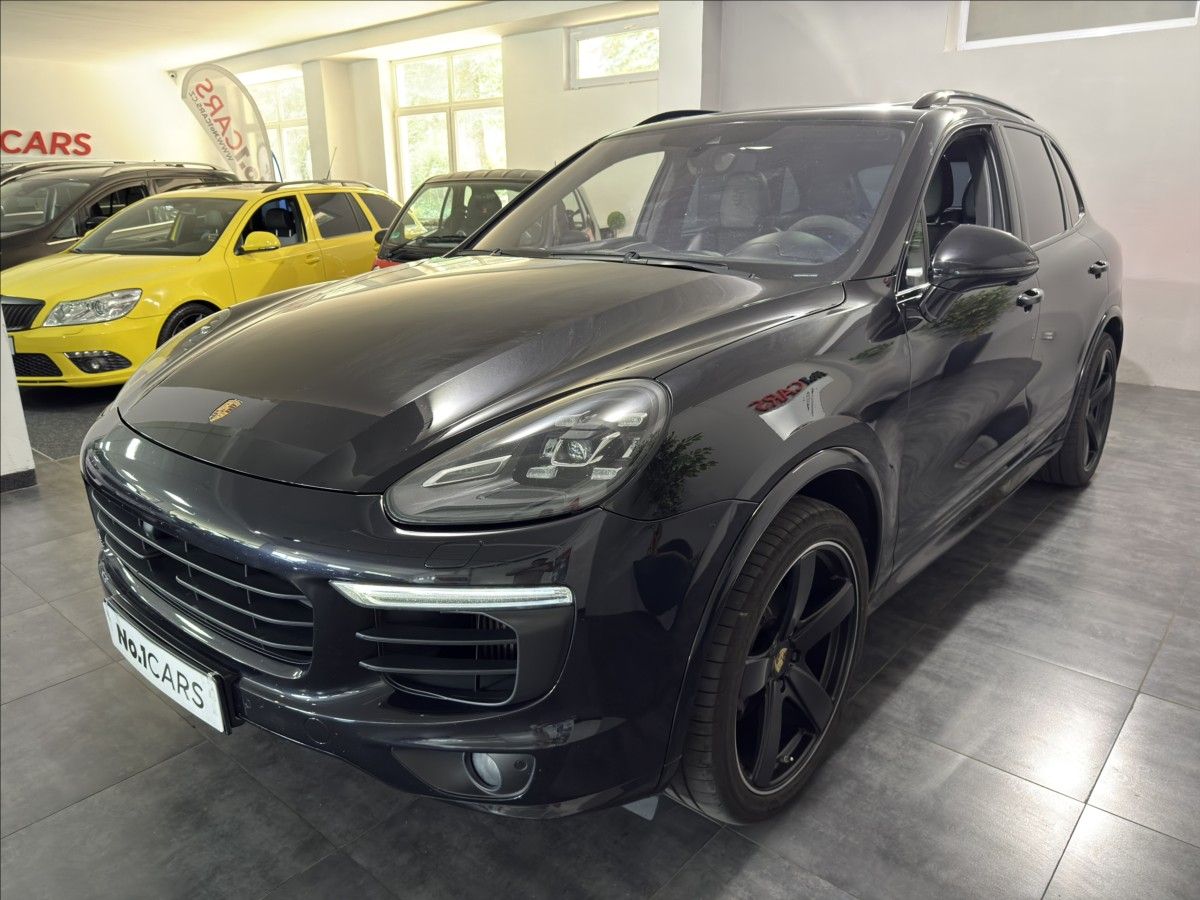 Porsche Cayenne, 3,0   D VZDUCH PANO BOSE 360 - fotka 3