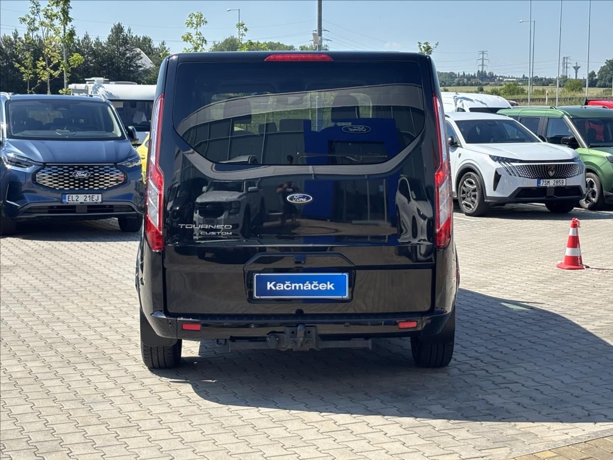 Ford Tourneo Custom, 2,0 136kW Titanium X Webasto - fotka 4