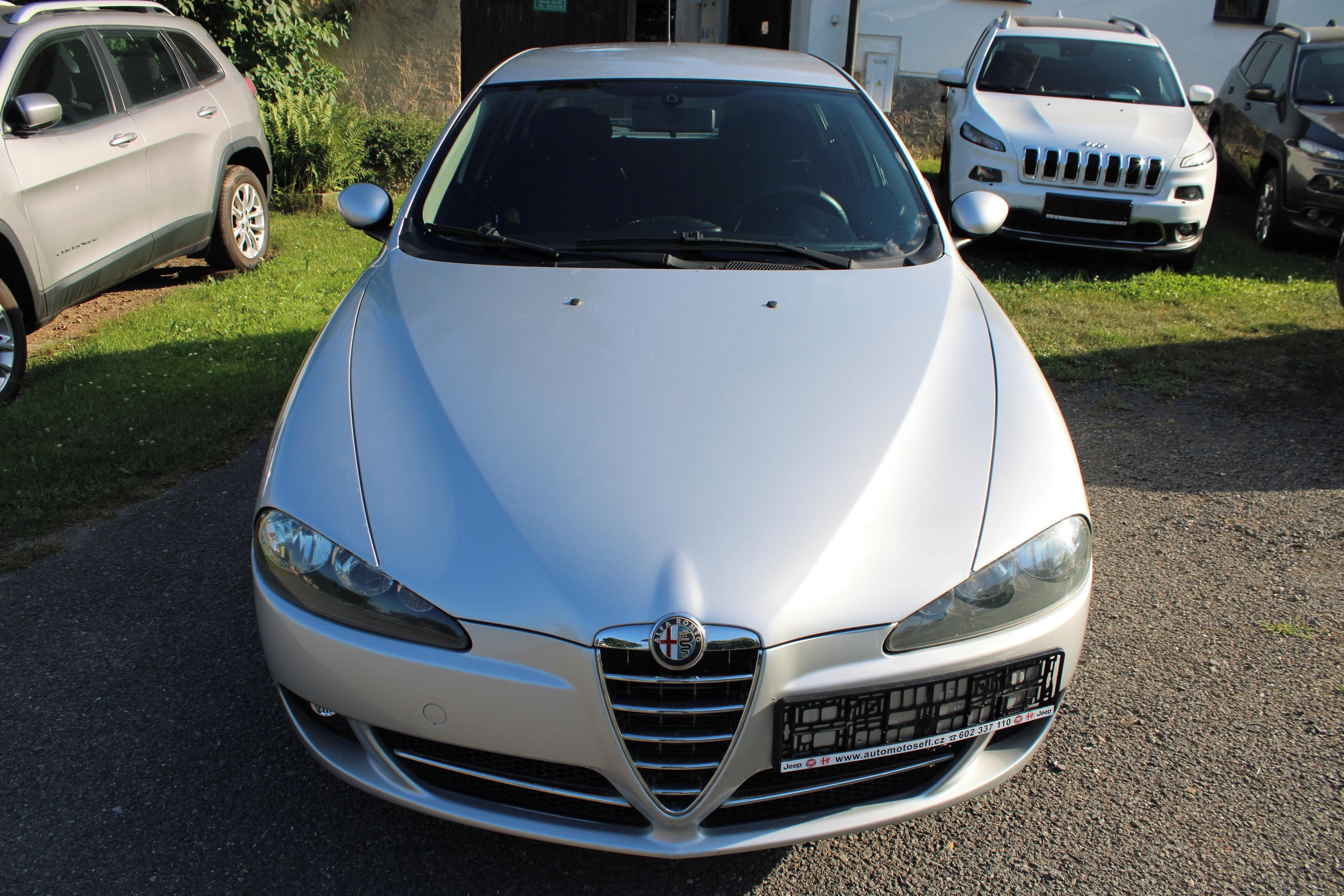 Alfa Romeo 147, 1,9 JTD 8V - fotka 3