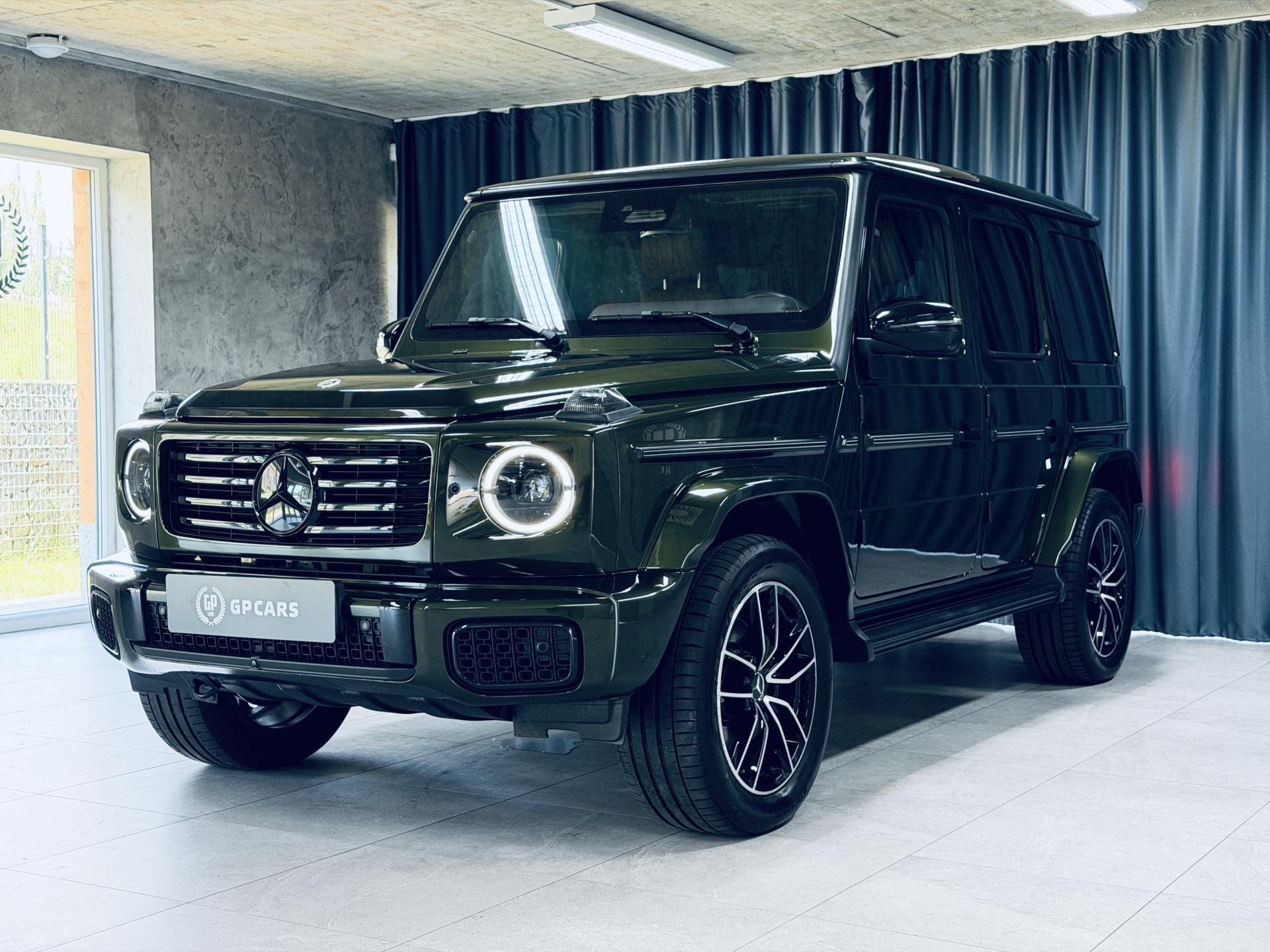 Mercedes-Benz Třídy G, G 450d AMG SUPERIOR NEZ.T MAX - fotka 3