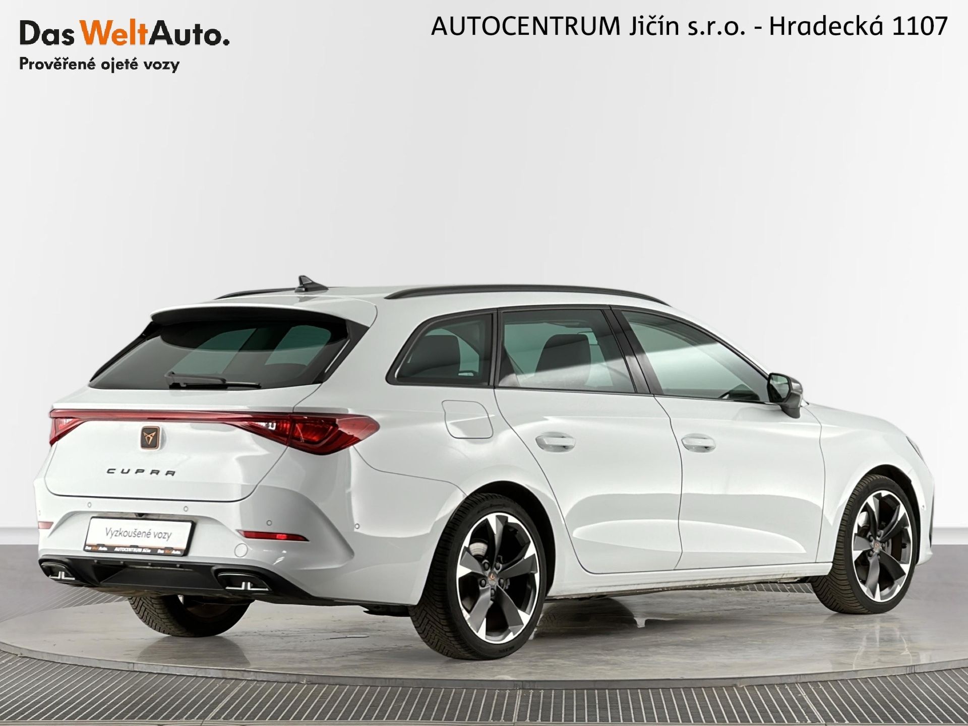Cupra Leon, ST 2.0 TSI 140kW DSG - fotka 2