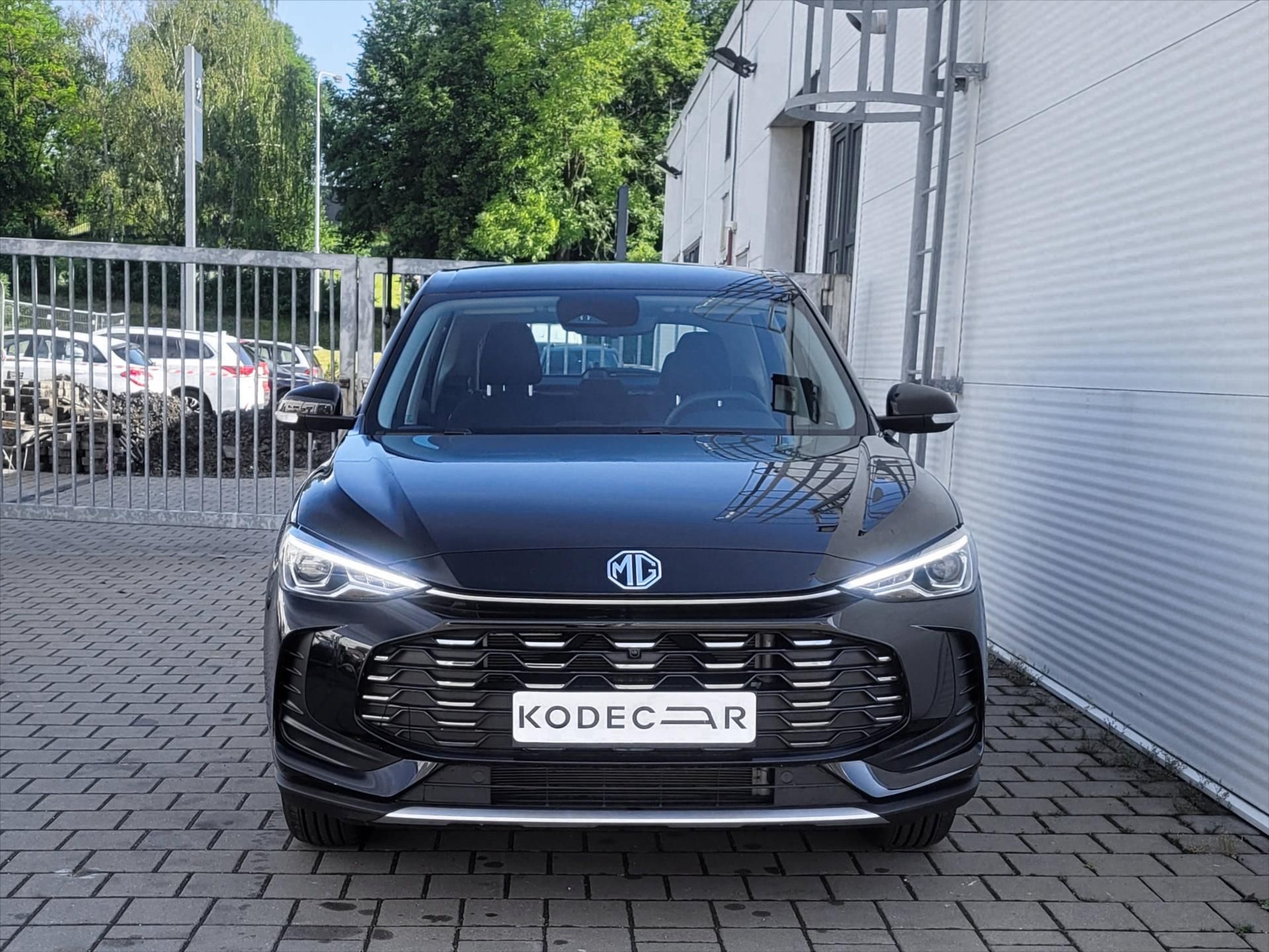 MG ZS, 1,5 115k 5MAN 4x2  Excite - fotka 2