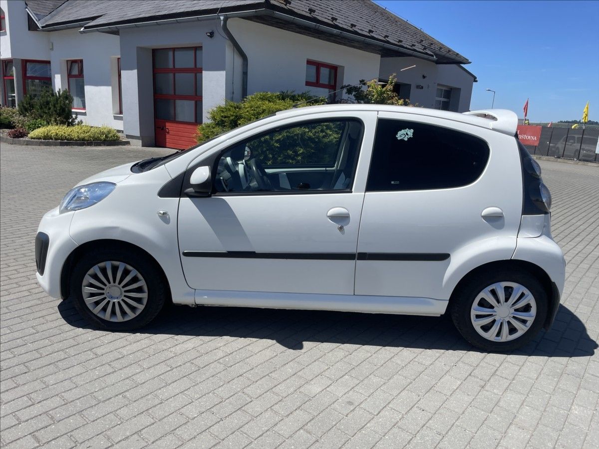 Citroën C1, 1,0 i 50kw CZauto,po STK,Klima - fotka 2