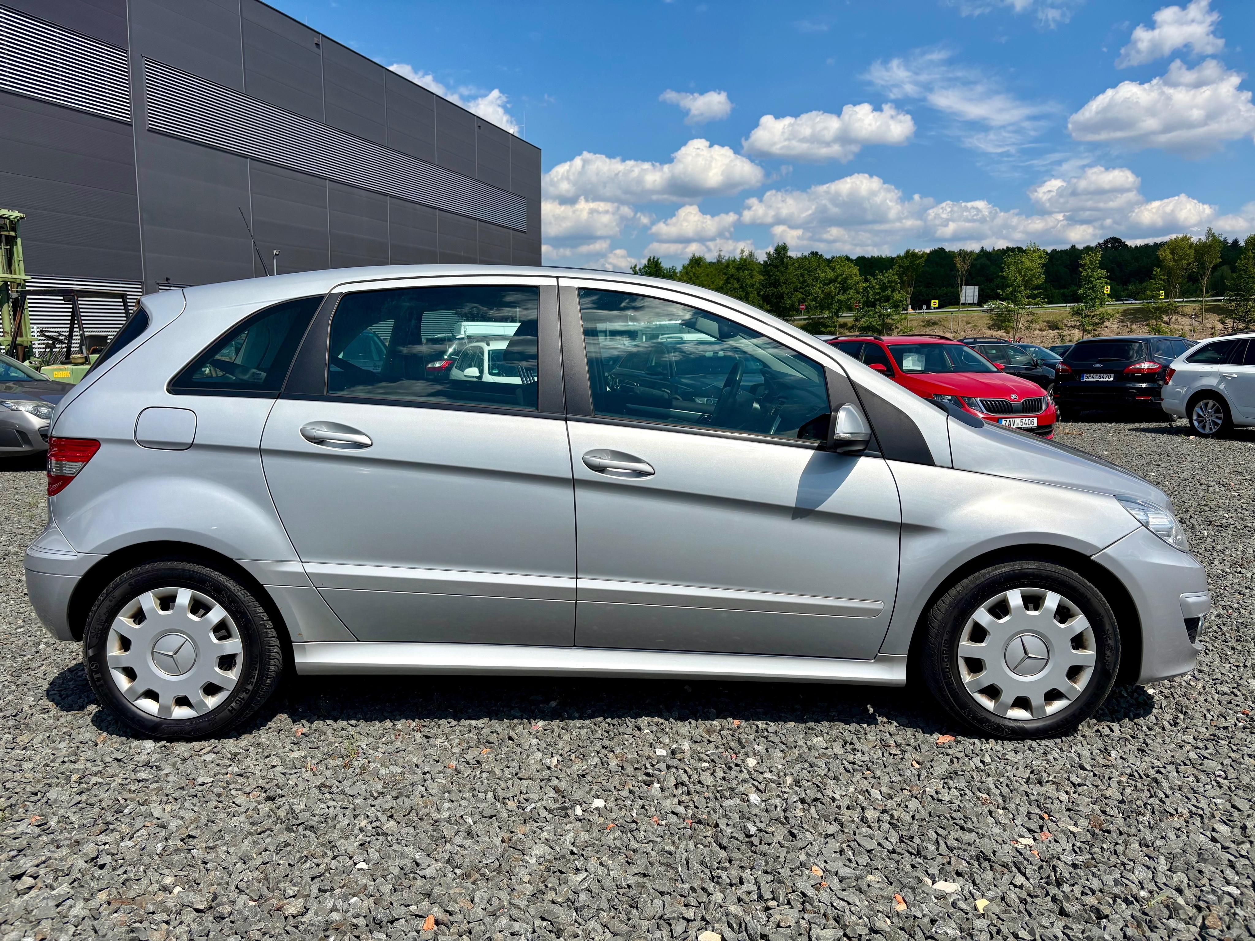 Mercedes-Benz Třídy B, 180CDi 80kw - fotka 4