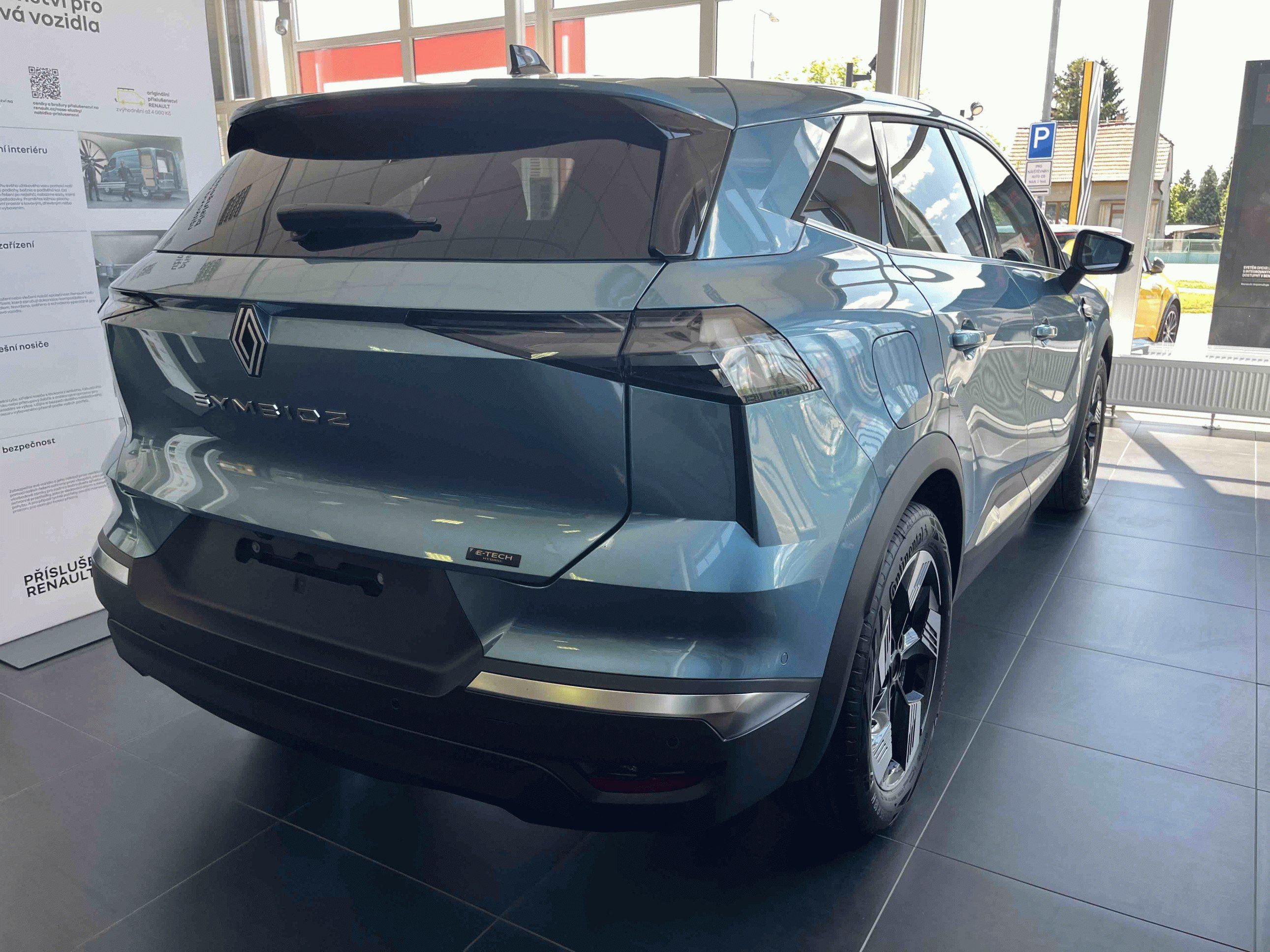 Renault Symbioz, techno E-Tech full hybrid 160 - fotka 4