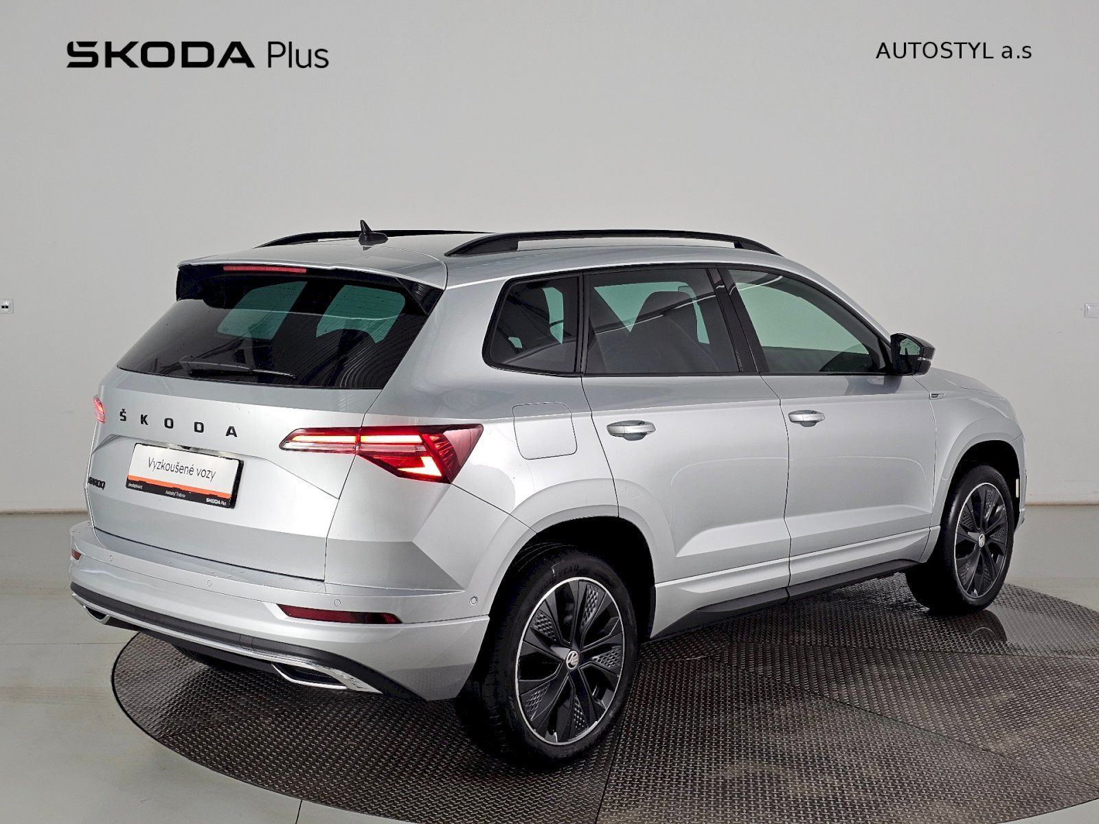 Škoda Karoq, 1.5TSi 110kW DSG SPORTLINE EXC - fotka 2