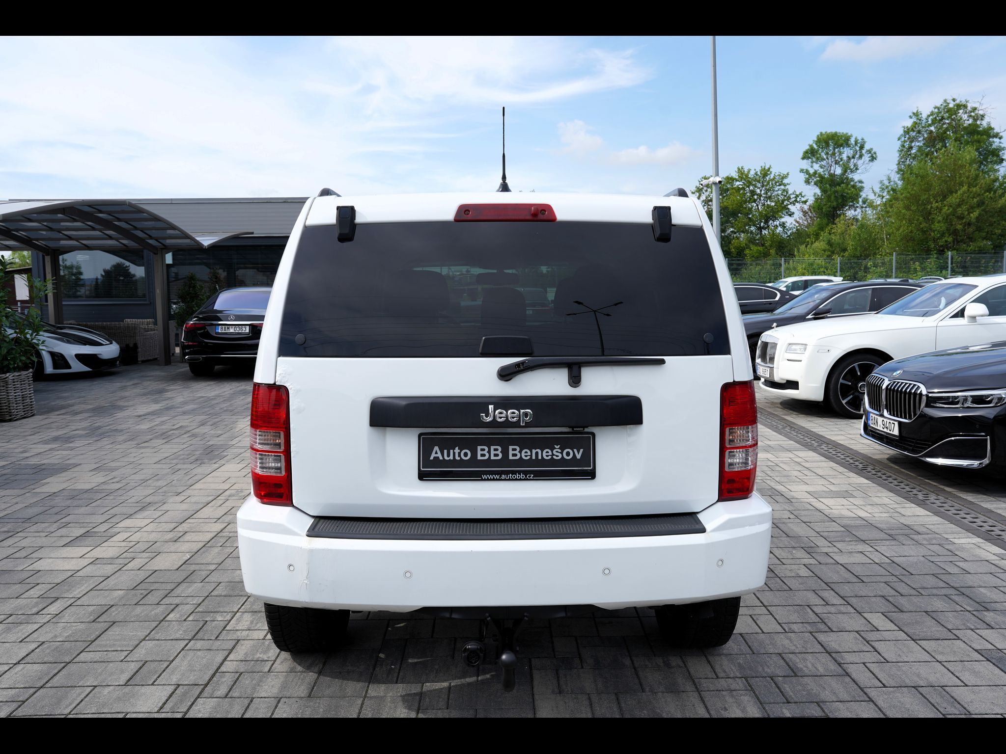 Jeep Cherokee, 2.8 CRD L/automat/tažné/klima/ - fotka 5