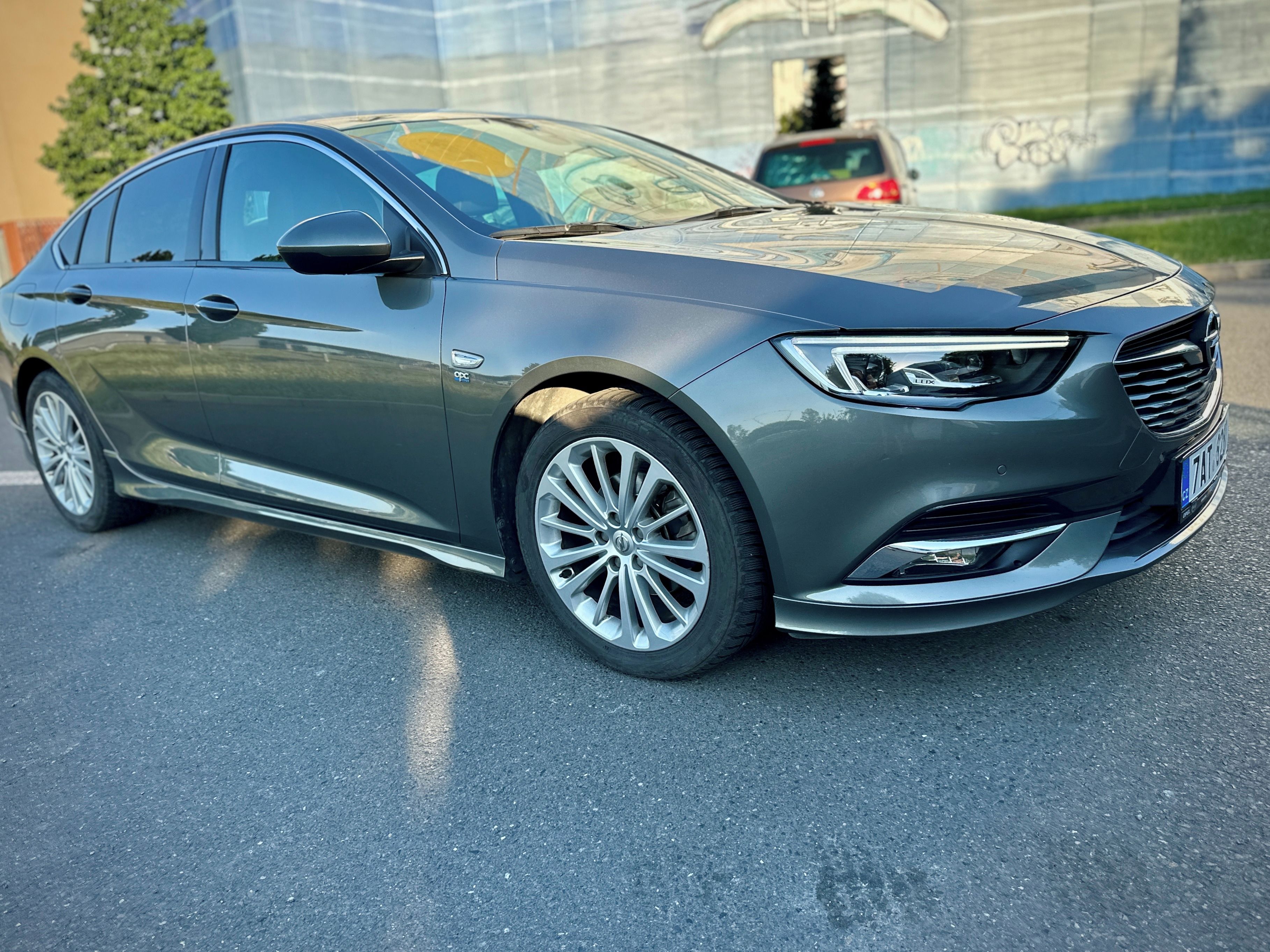 Opel Insignia, OPC Line 1.5 Turbo TOP stav - fotka 2