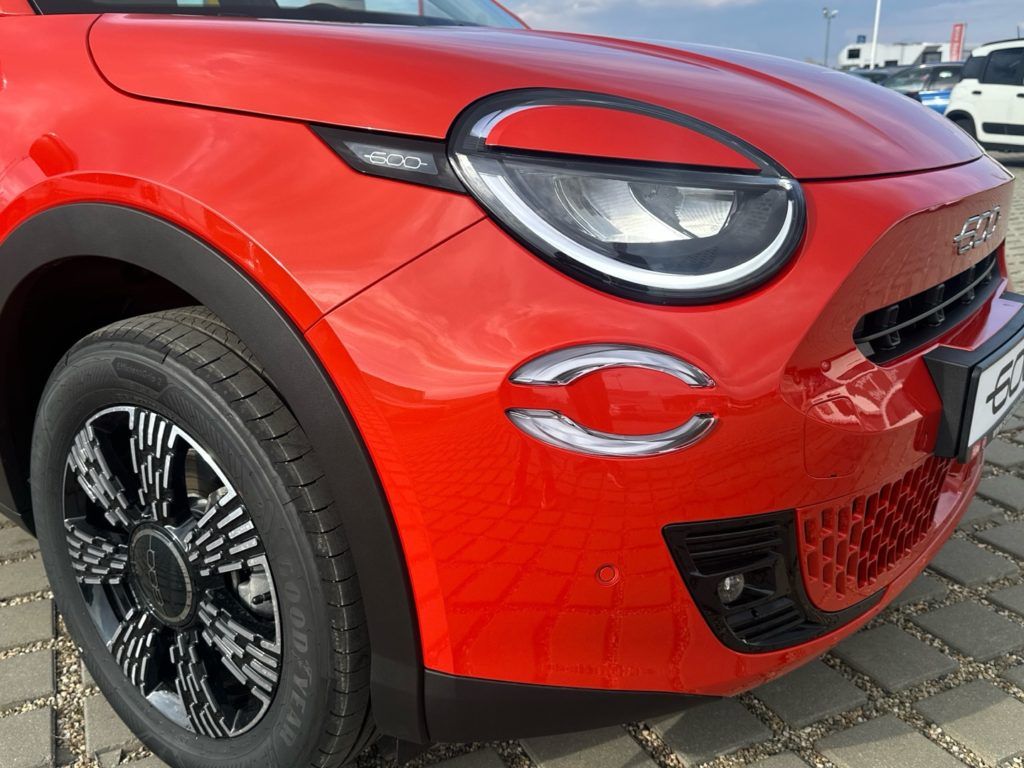 Fiat 600, Icon 1.2Turbo 100k Max.Výbava - fotka 6