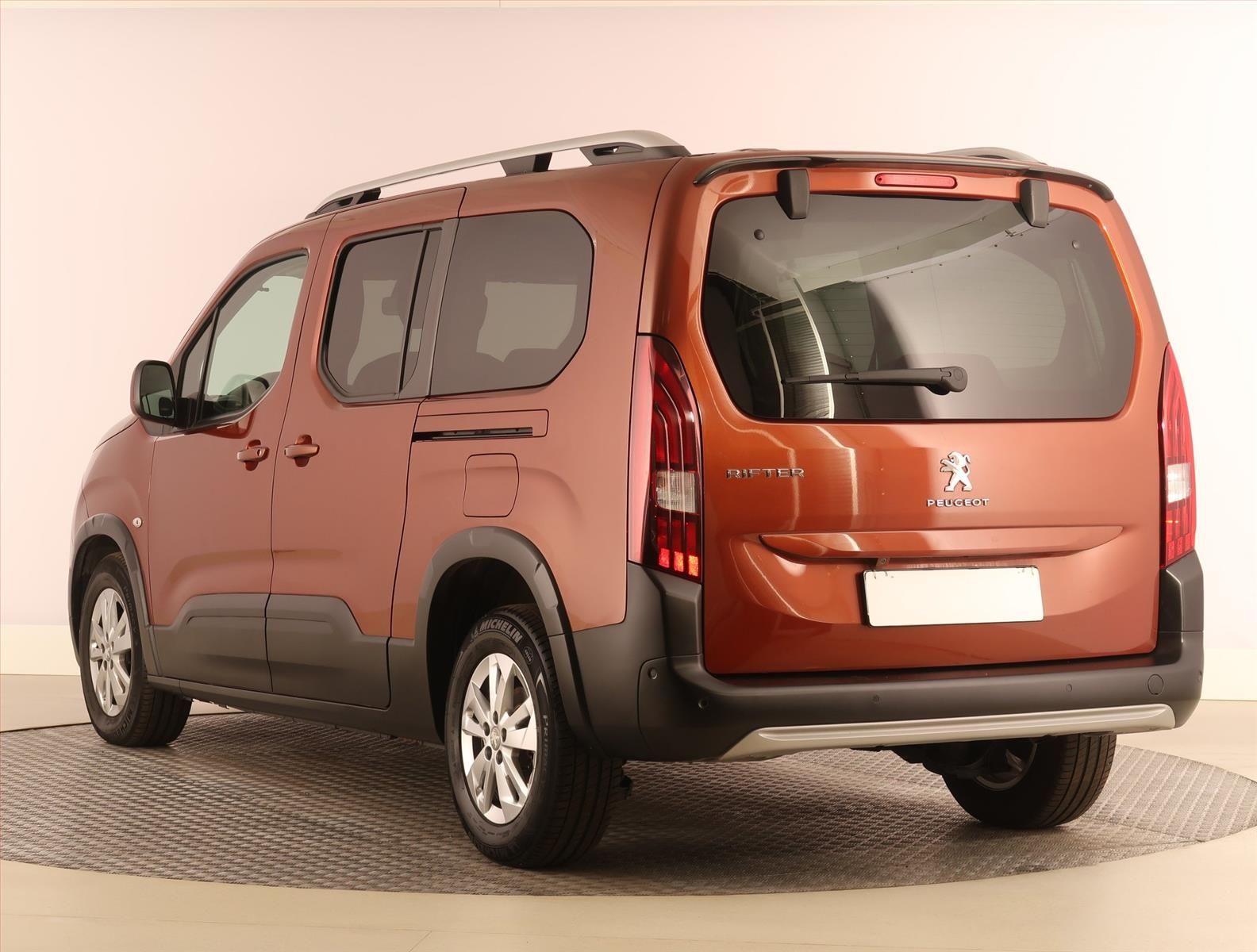 Peugeot Rifter, Maxi 1.2 PureTech, Allure - fotka 4
