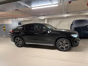 200 Coupe