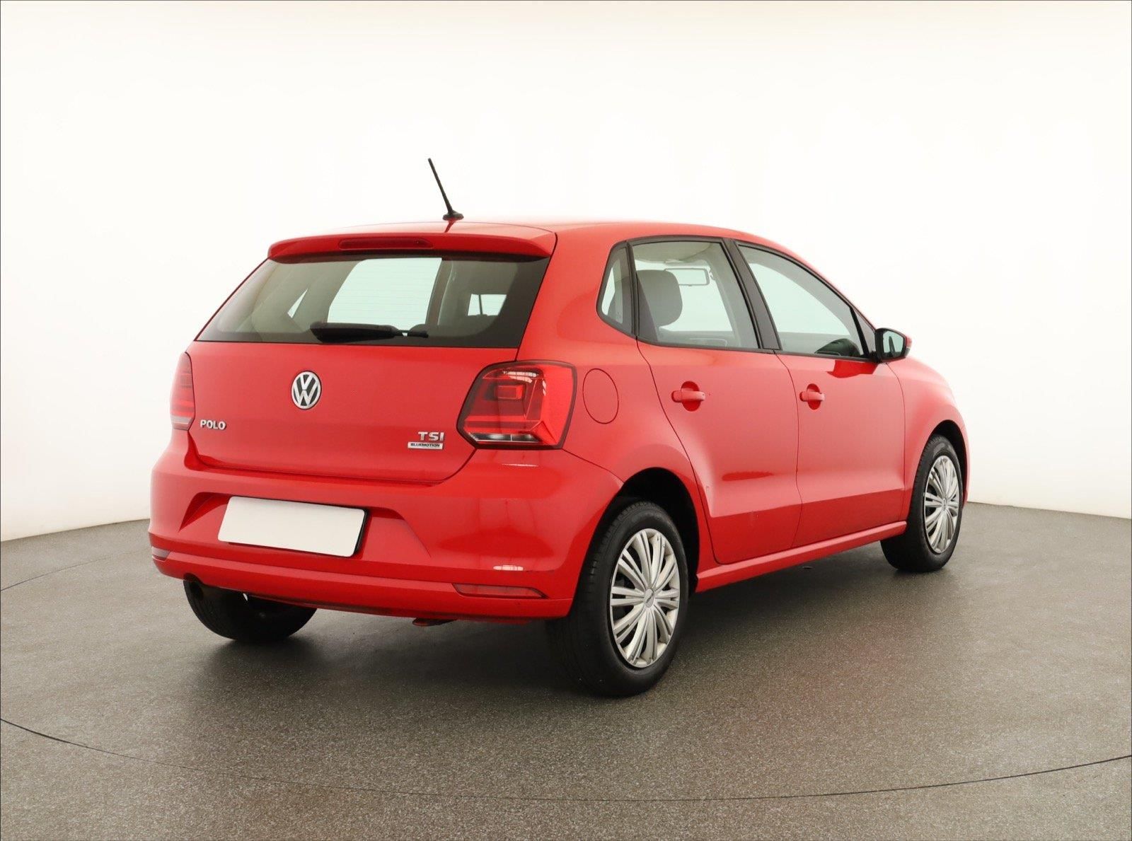 Volkswagen Polo, 1.2 TSI, Automat, ČR,1.maj - fotka 5