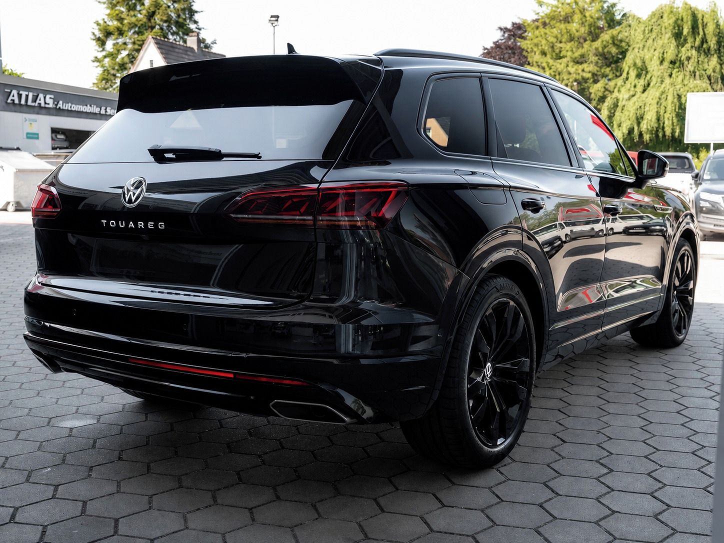 Volkswagen Touareg, TDI R-Line*Pano*IQLight*AHK - fotka 3