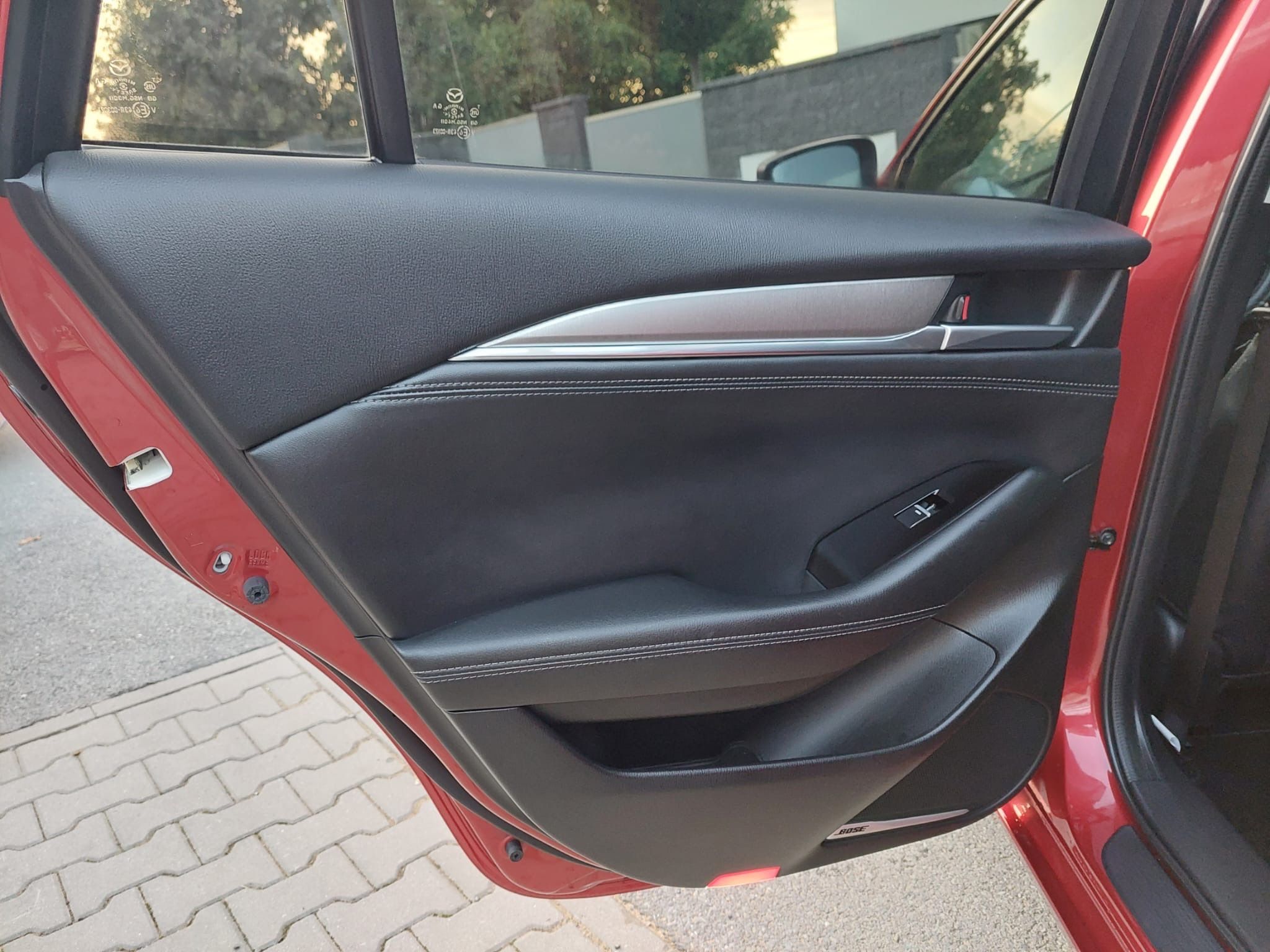 Mazda 6, Prodám Mazdu 6 2.5 - fotka 5