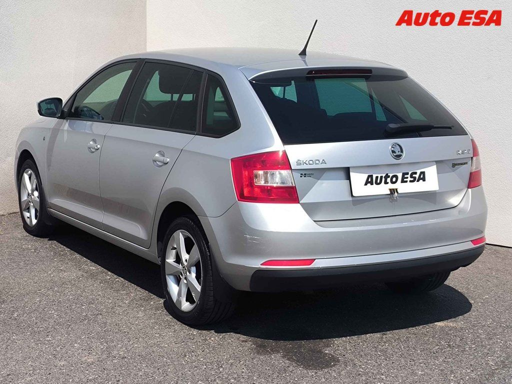Škoda Rapid, 1.2 TSI,2.maj,ČR - fotka 6