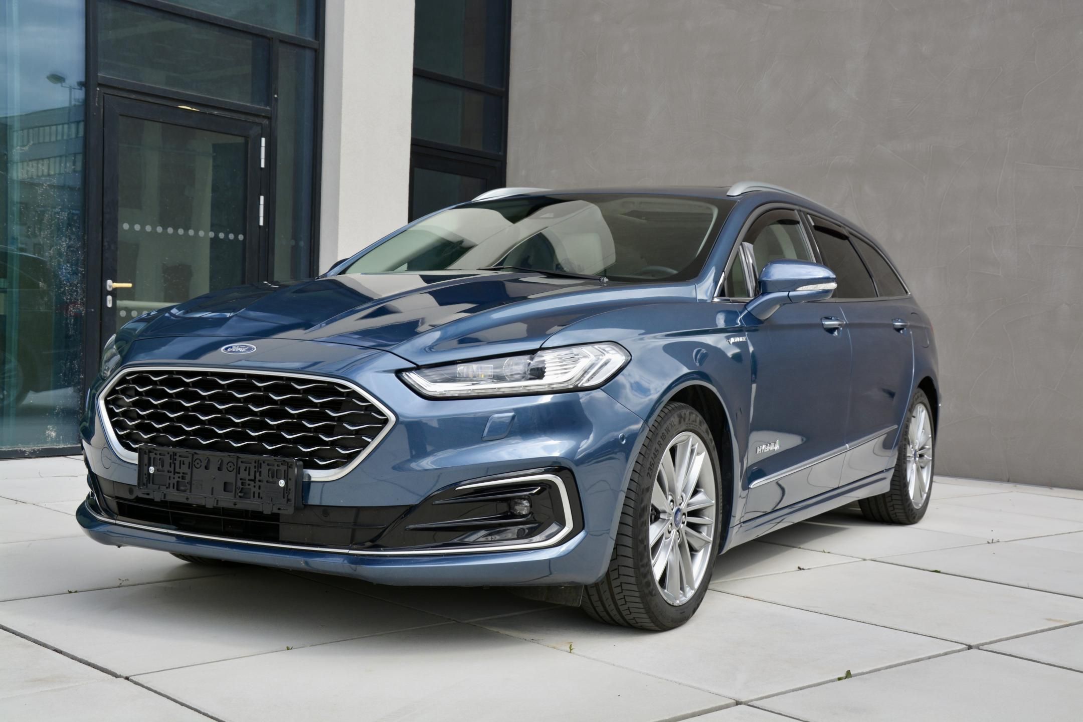 Ford Mondeo, 2.0 Hybrid VGNALE PANORAMA 1 M - fotka 4