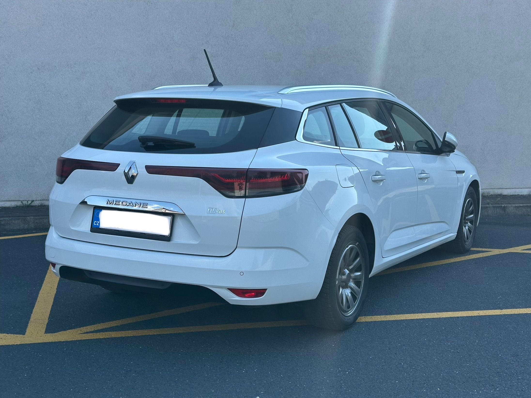 Renault Mégane, 1,5dci,navi,kessy,1.maj.čr,DPH - fotka 5