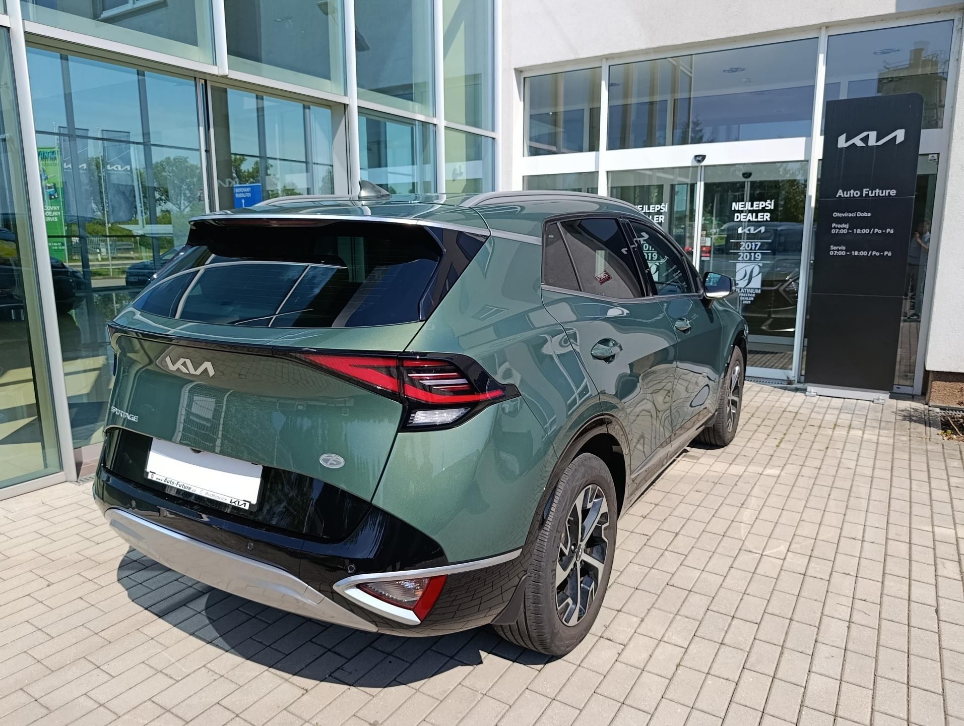 Kia Sportage, NQ5 1,6 T-GDi GPF 4x2 TOP - fotka 6