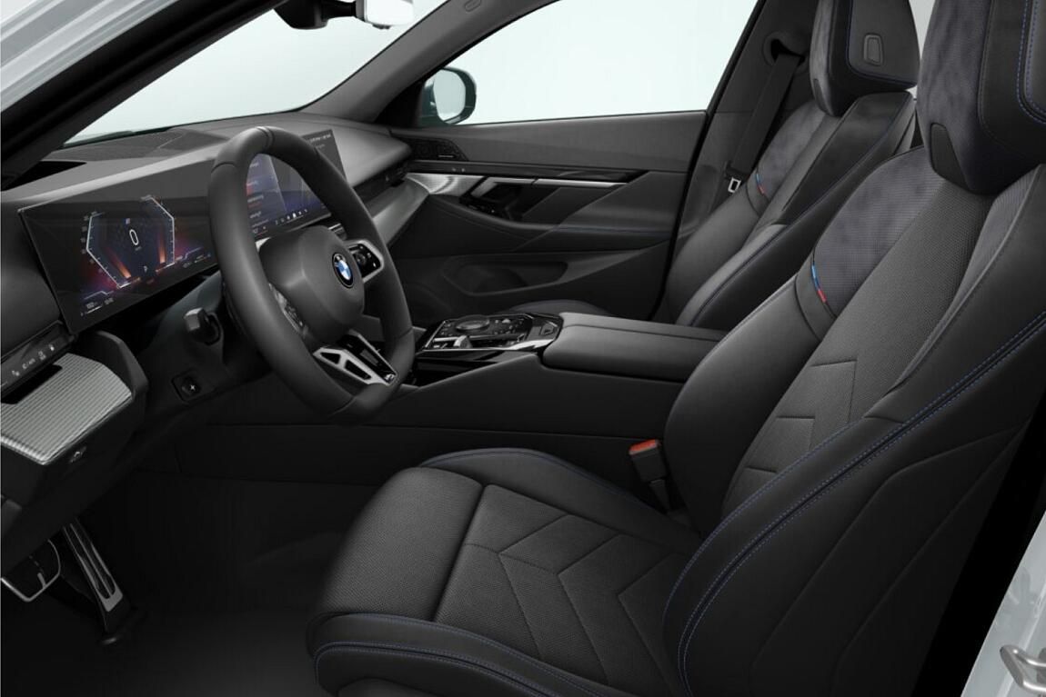 BMW Řada 5, 540d xDrive Touring - fotka 3