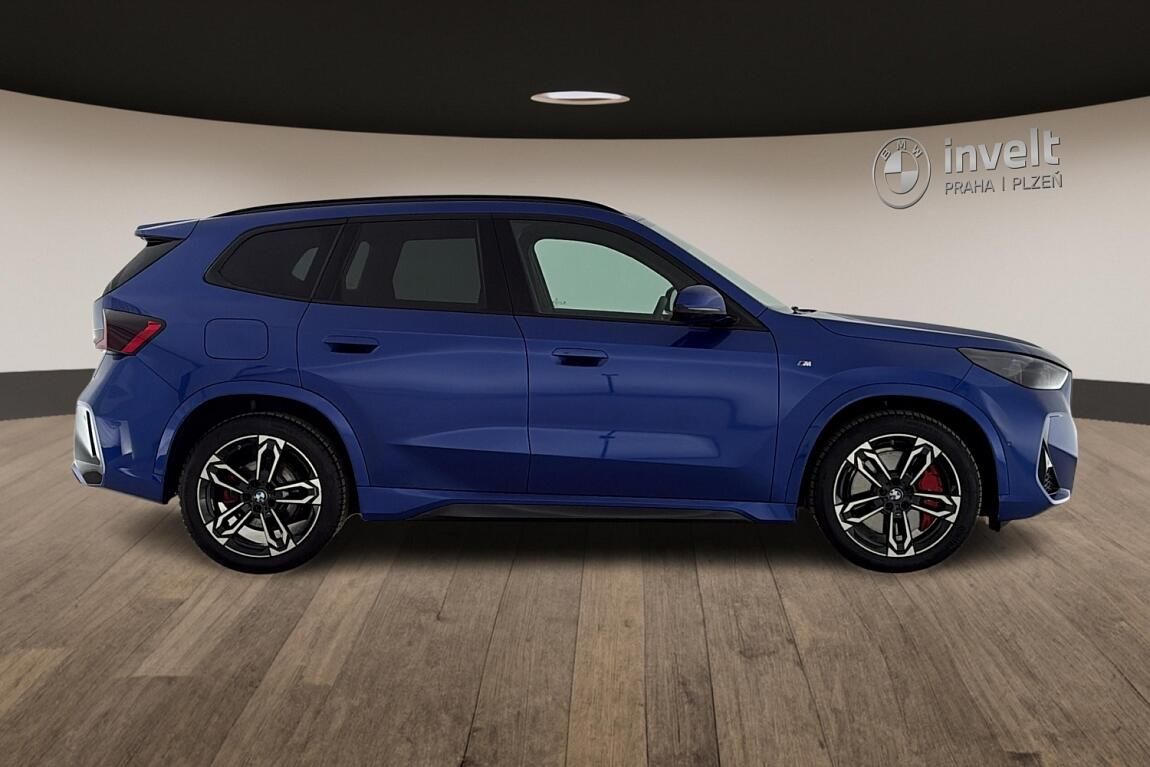 BMW X1, xDrive23d - fotka 2