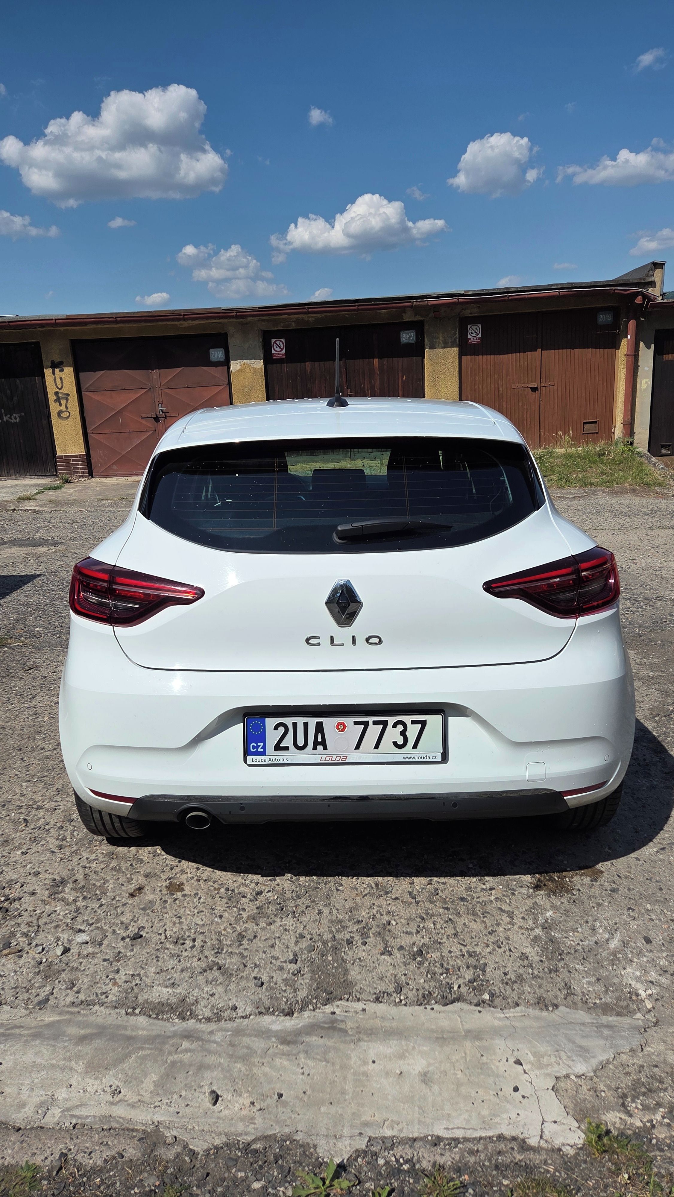 Renault Clio, Prodám Renault Clio 1.0 TCe 90 - fotka 3