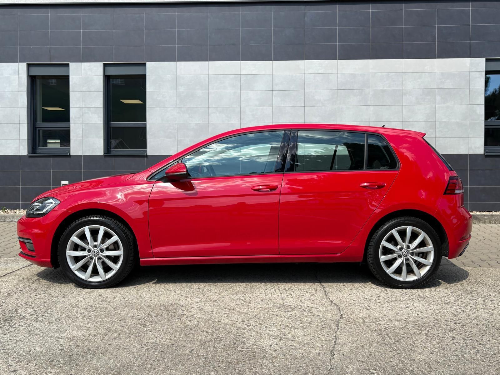 Volkswagen Golf, 1.5TSI 110 kW, ČR, 1. MAJ, DPH - fotka 4