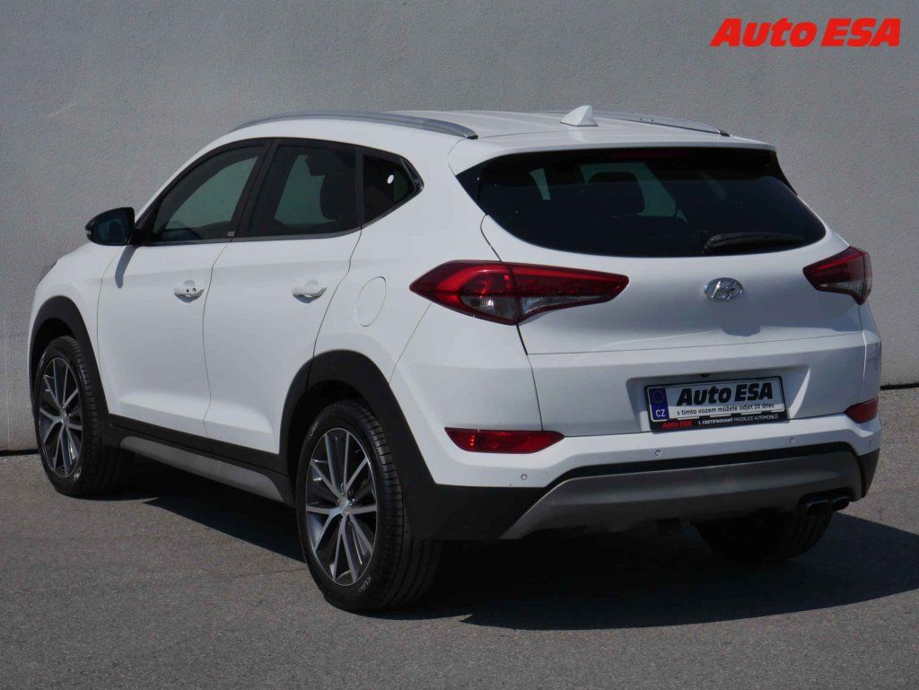 Hyundai Tucson, 1.6 T-GDi,Passion,navi - fotka 6