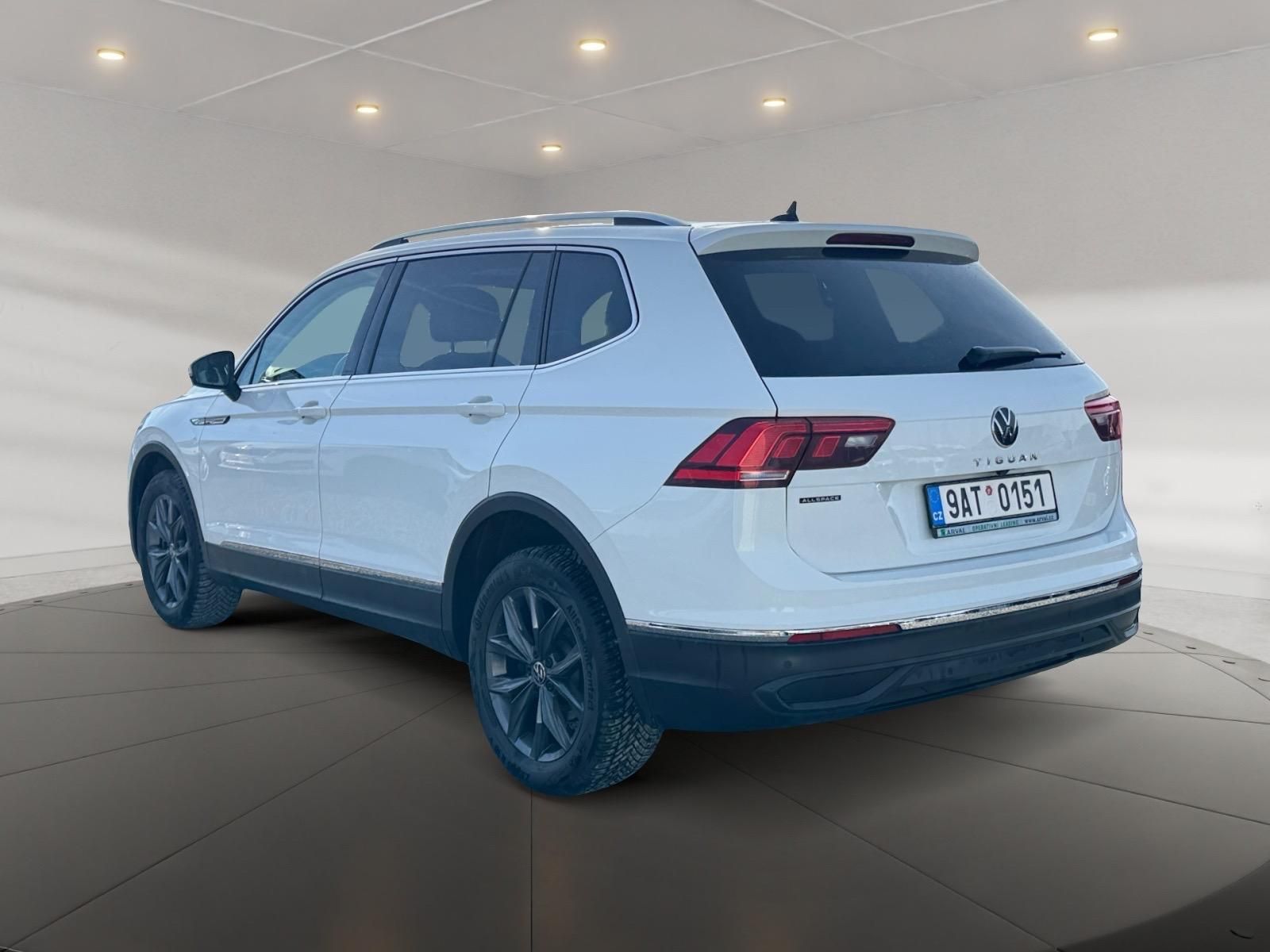 Volkswagen Tiguan Allspace, LIFE 1.5TSI 110kW DSG CZ DPH - fotka 4