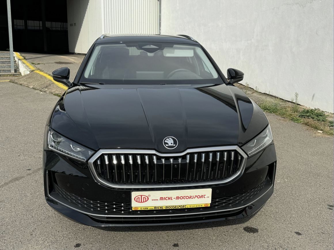 Škoda Superb, Combi L&K iV 1,5 TSI DSG - fotka 3