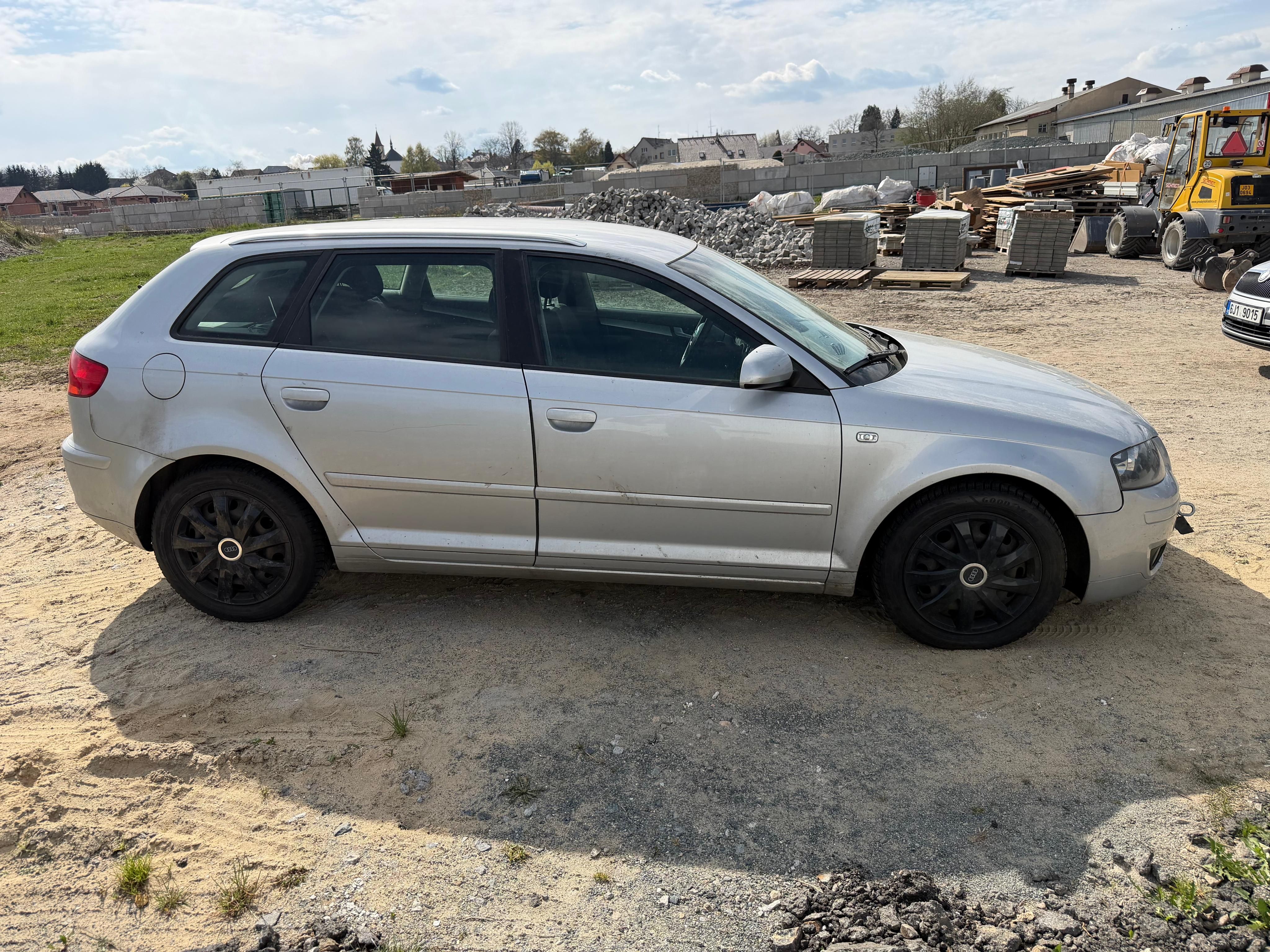 Audi A3, 2.0 TDI, Sportback (8PA) - fotka 3