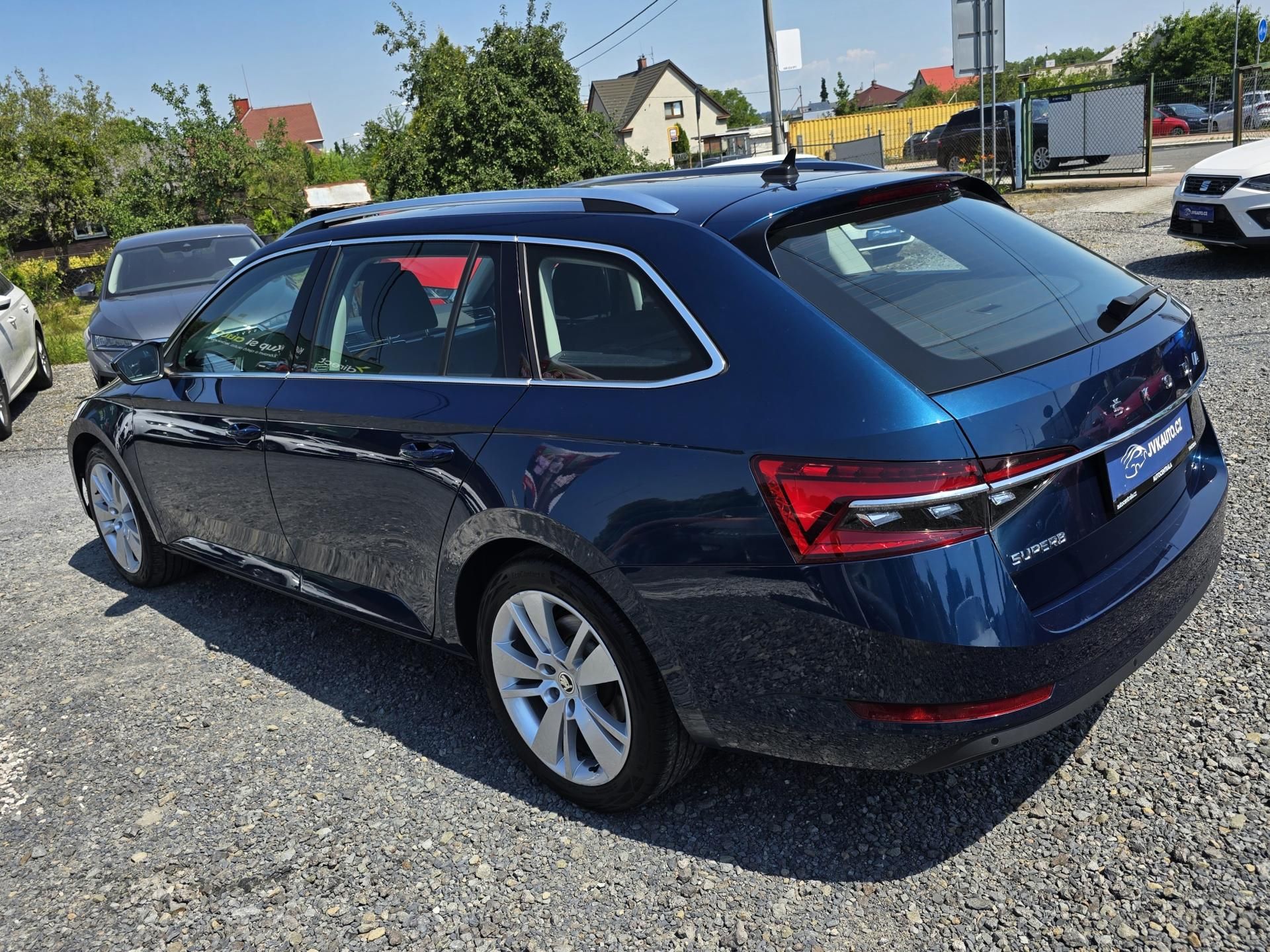 Škoda Superb, 2.0TDi110KW DSG STYLE EXTRA ČR - fotka 4