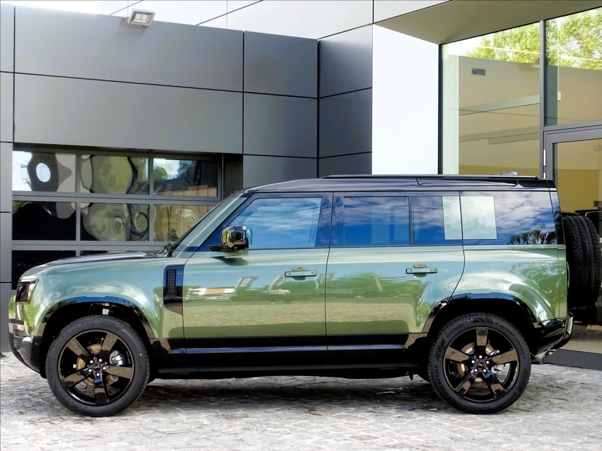 Land Rover Defender, 110 D200 X-DYNAMIC SE - fotka 2