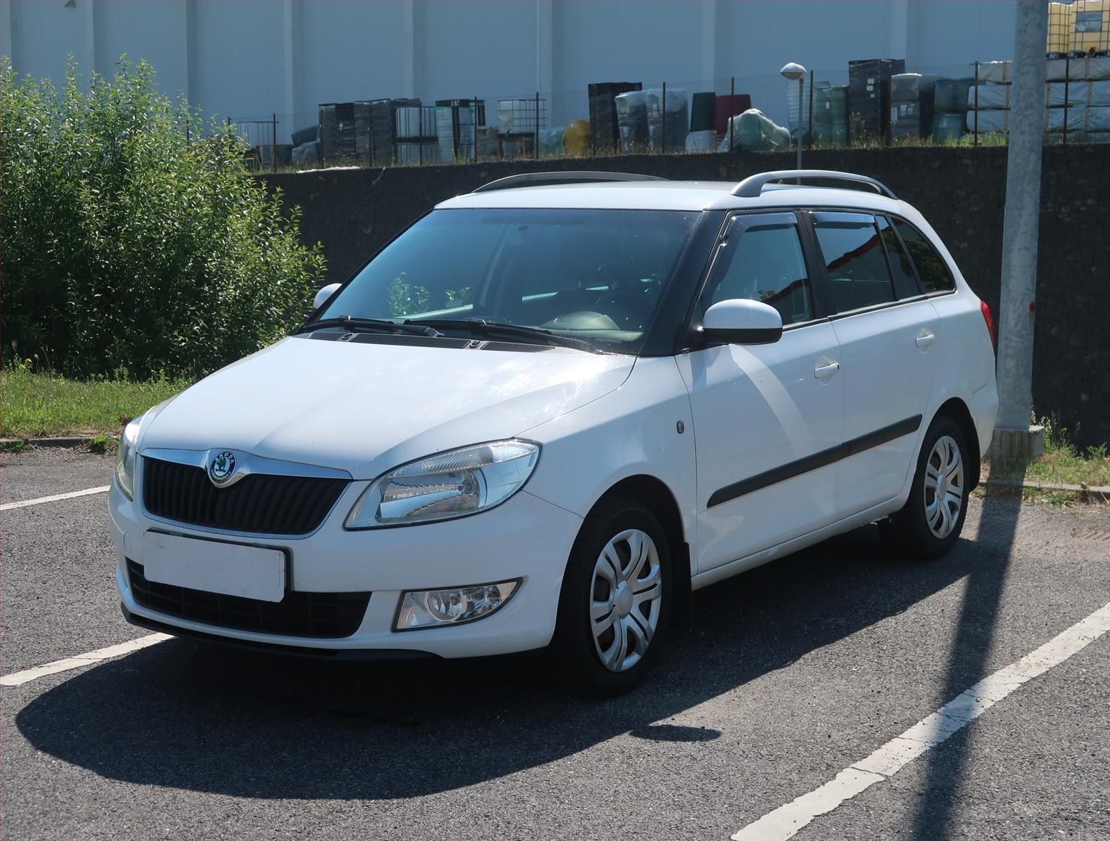 Škoda Fabia, 1.6 TDI, po STK, Tažné - fotka 2