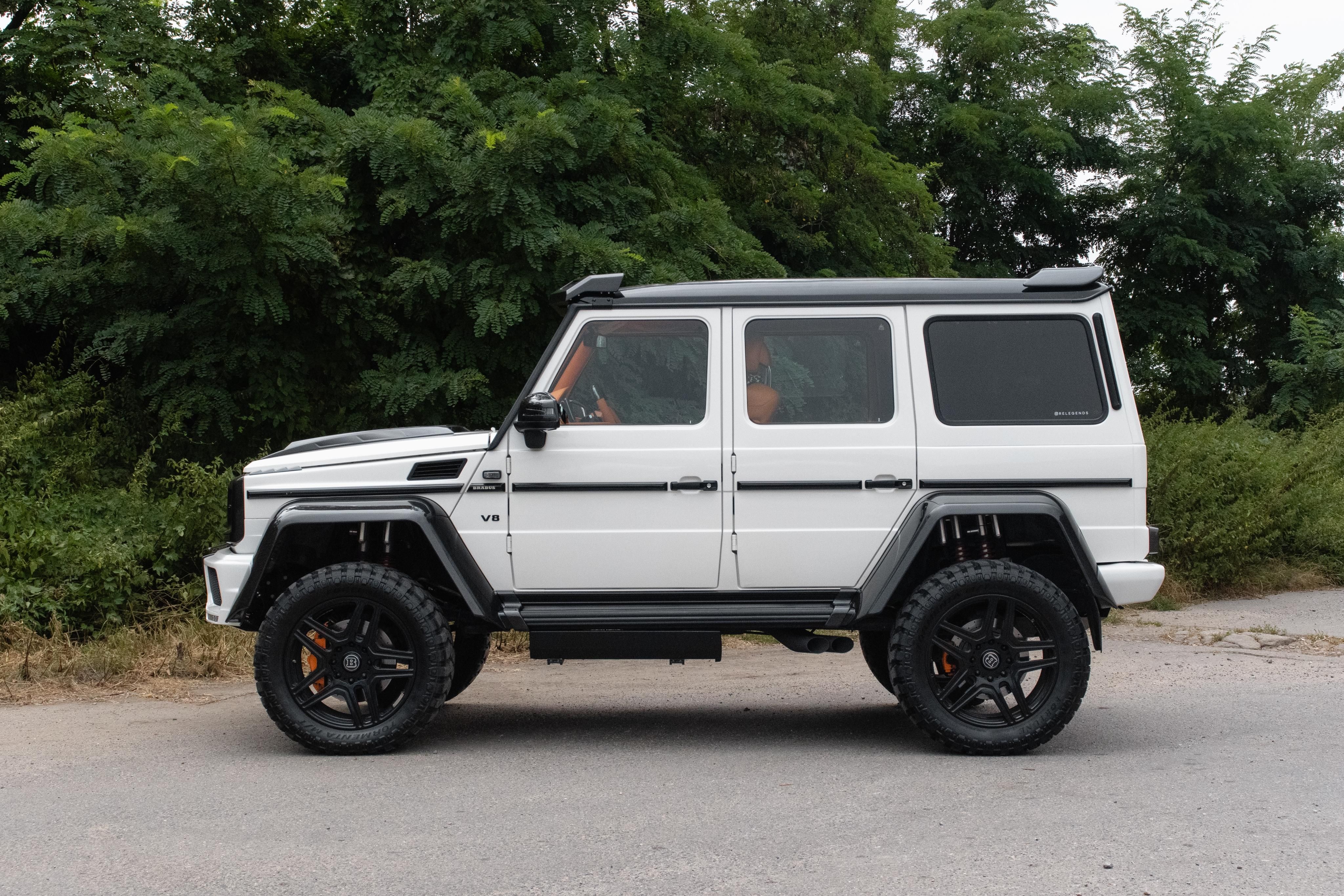 Mercedes-Benz Třídy G, Brabus 4x4 DPH - fotka 5