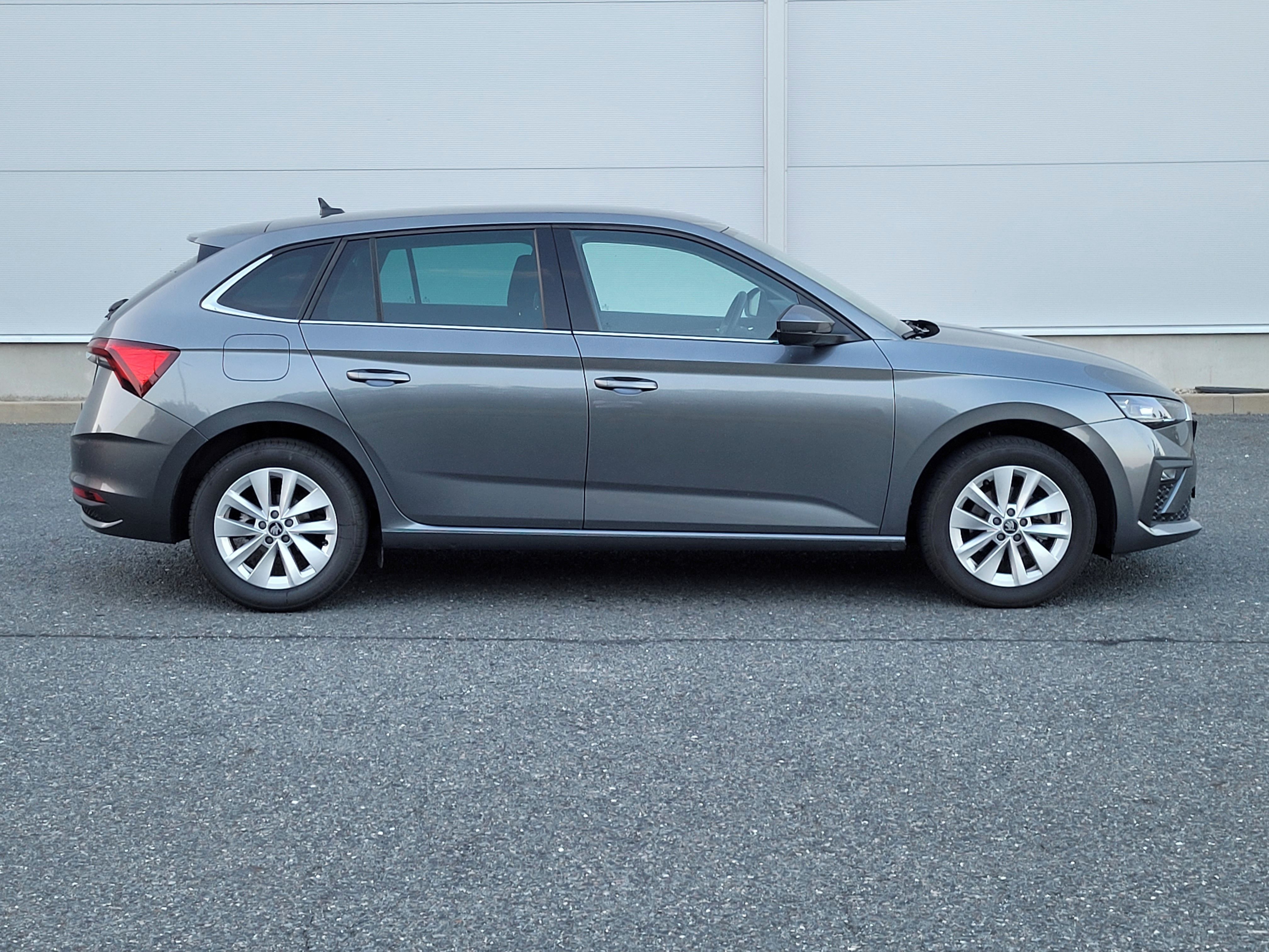 Škoda Scala, 1.0 TSI 81KW TOP SELECTION - fotka 4