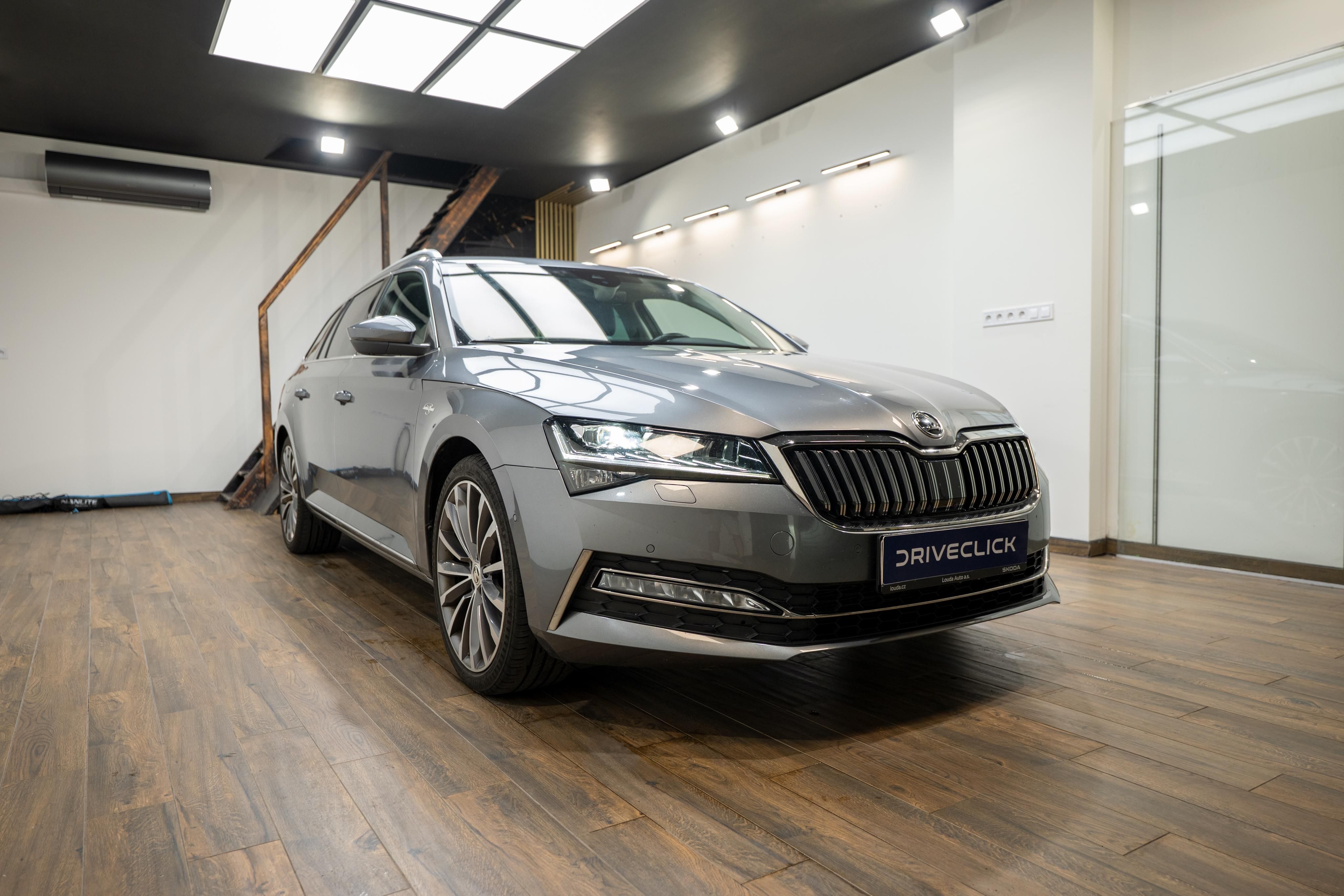 Škoda Superb, 2.0 TDI 147 kW 4x4 L&K - fotka 3