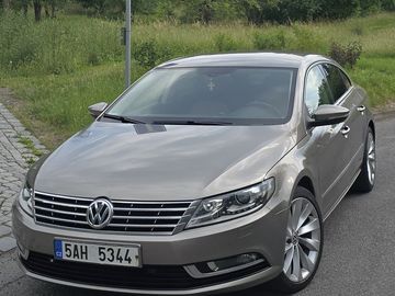 2.0 TDI 103 Kw DSG, Bi-xenon
