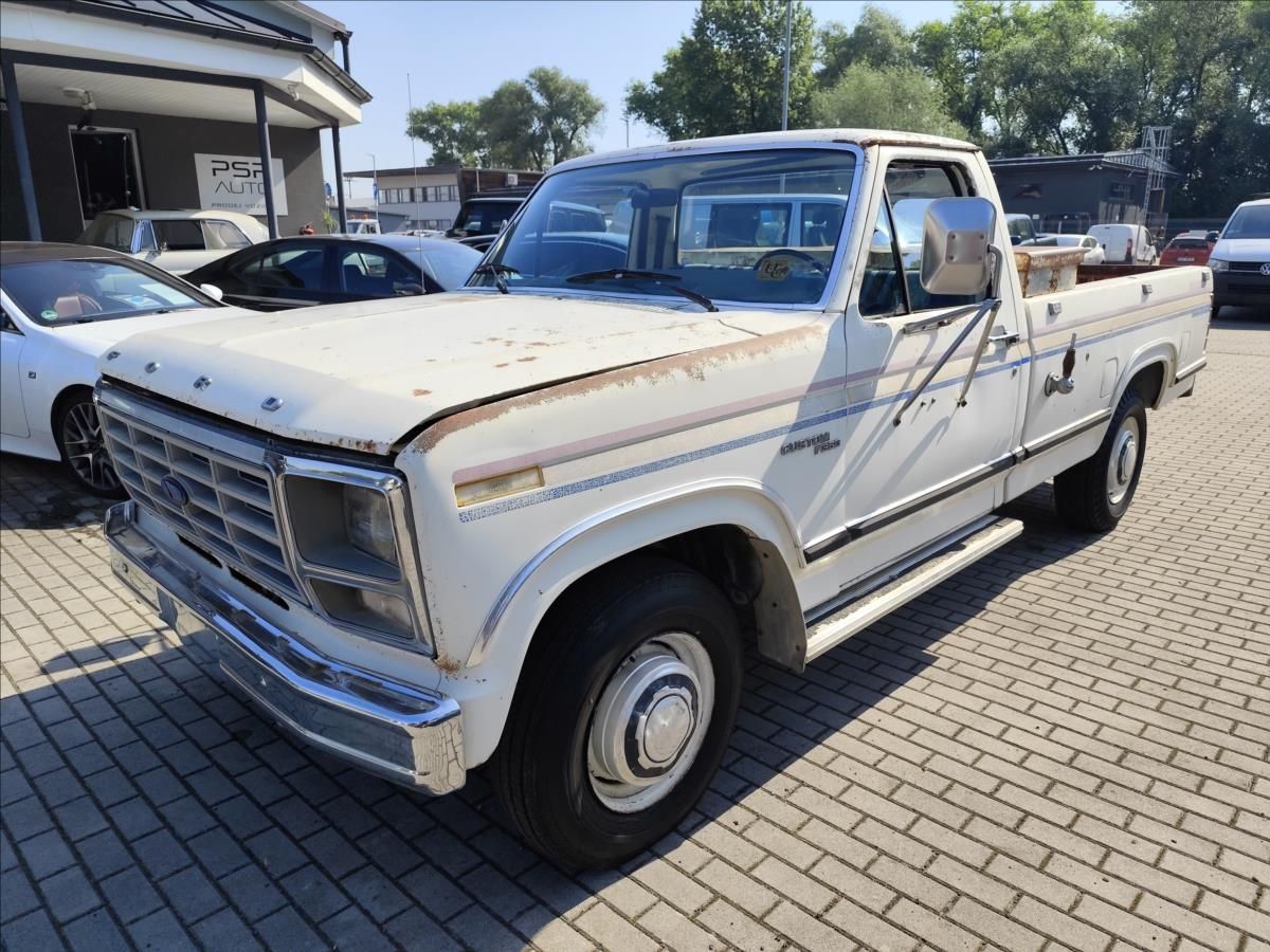 Ford, F350 CUSTOM 6.6L V8 1980 2WD P