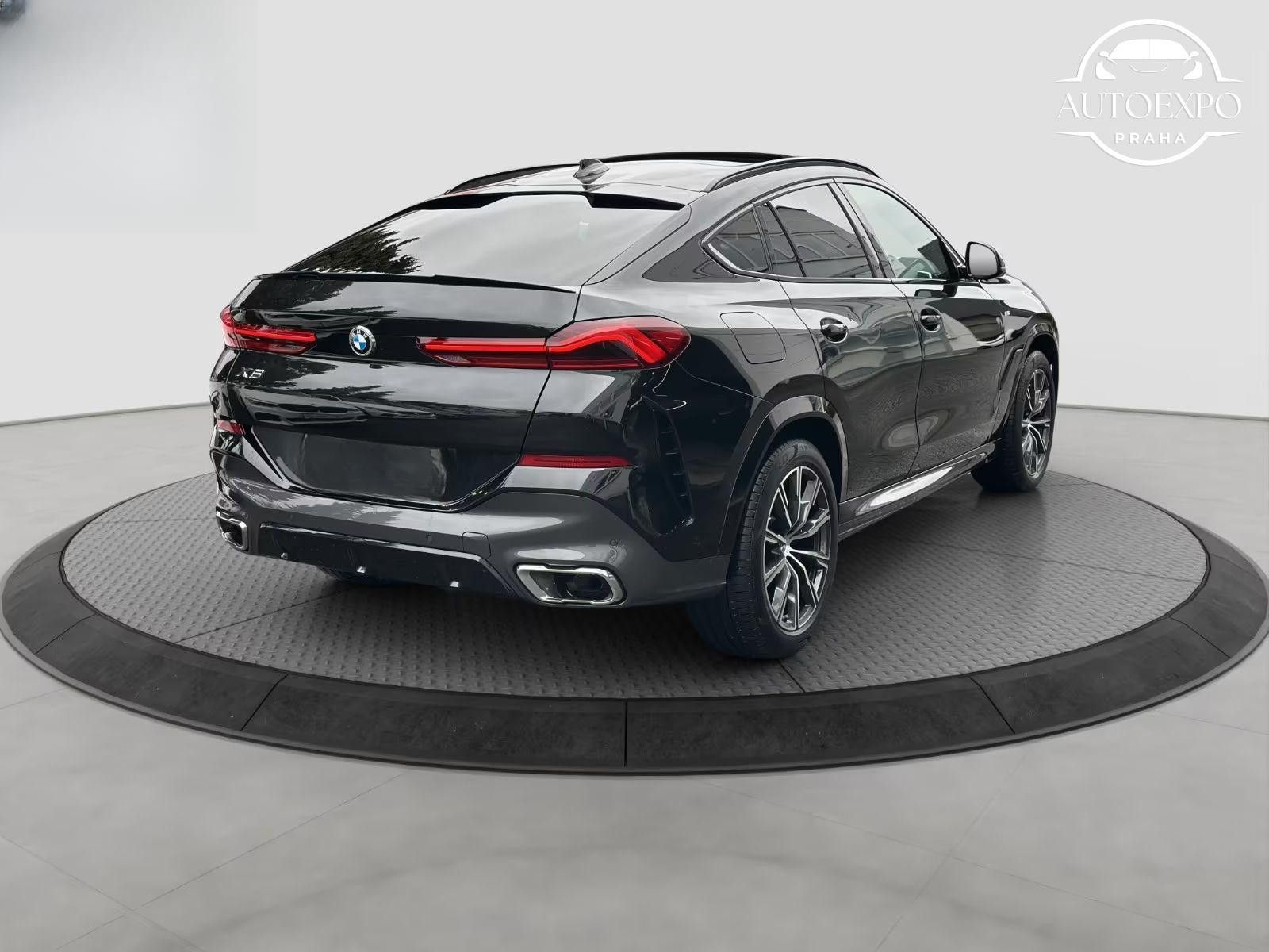 BMW X6, 40d M-SPORT - fotka 5