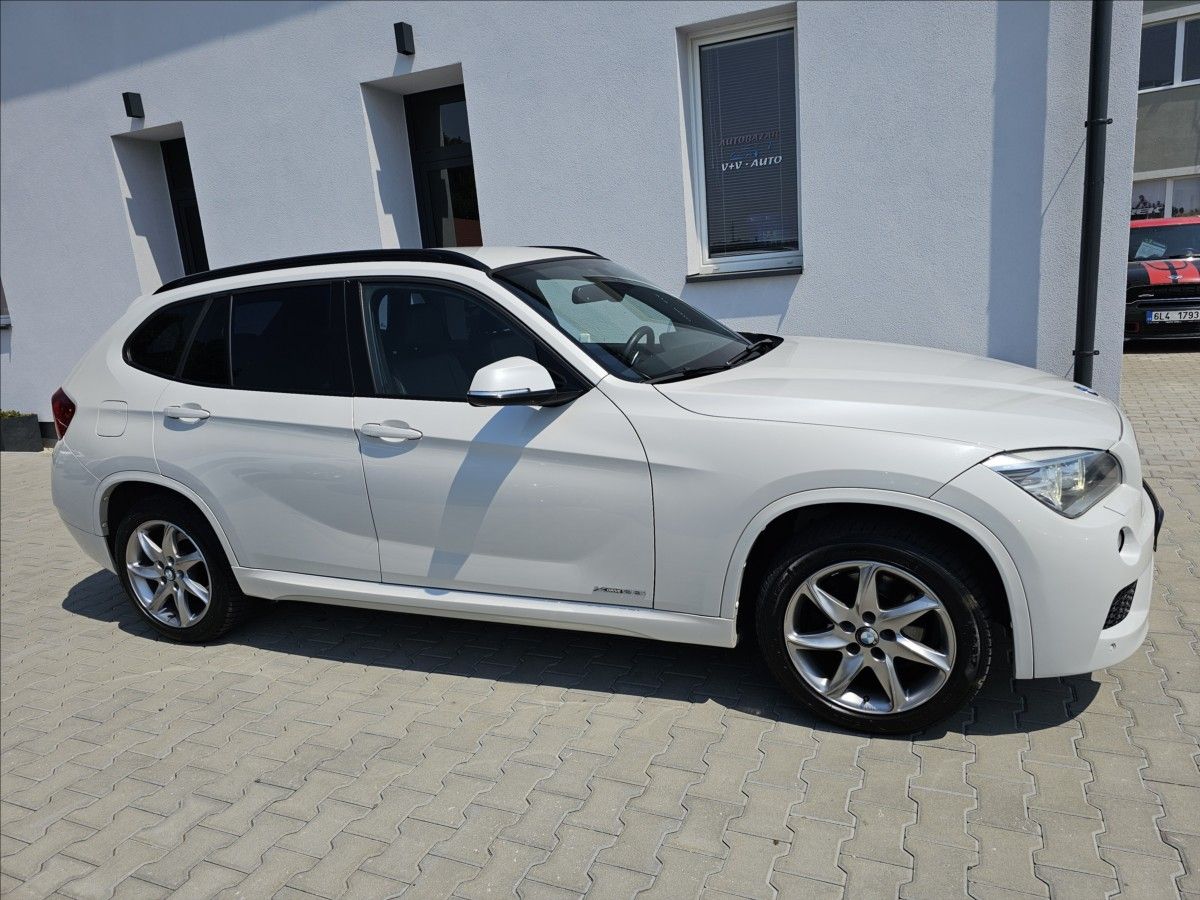 BMW X1, 2,0 XDRIVE 28i AUTOMAT TOP - fotka 5