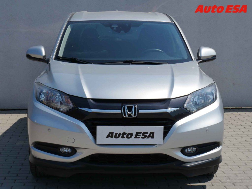 Honda HR-V, 1.5 VTEC,1.maj,ČR - fotka 2
