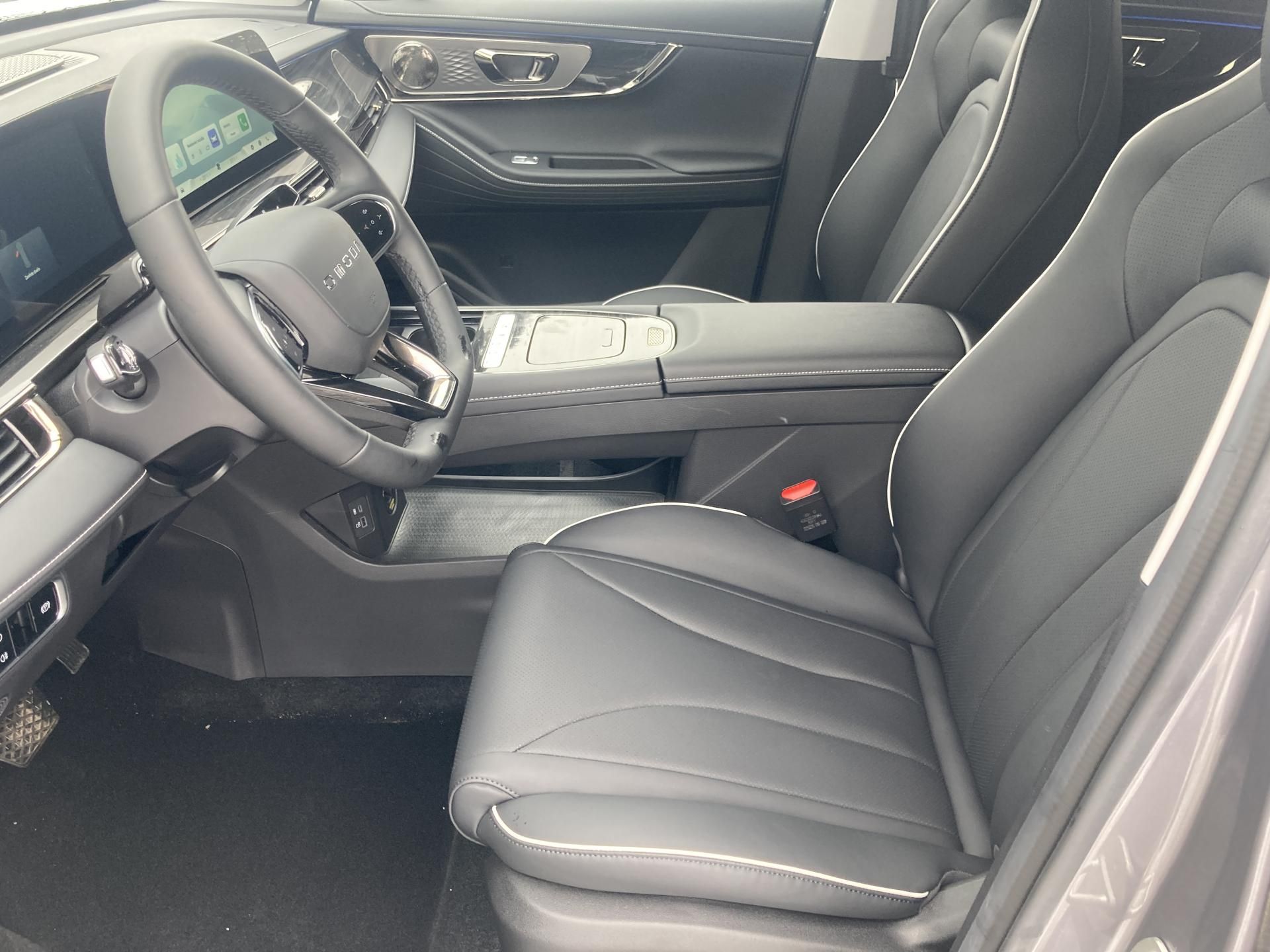 Omoda 5, HEV Premium 1.5 TGDi - fotka 6