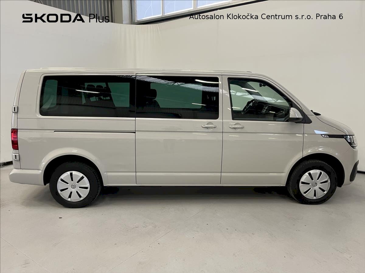 Volkswagen Transporter, TDI110 kW Long 9 míst - fotka 2