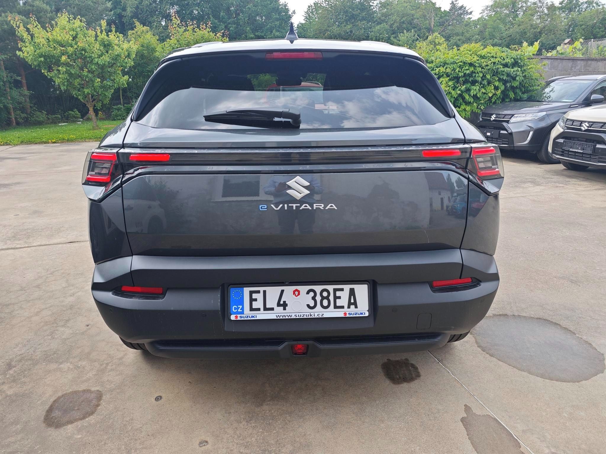 Suzuki Vitara, e VITARA Elegance 4x4-e 61kW - fotka 5