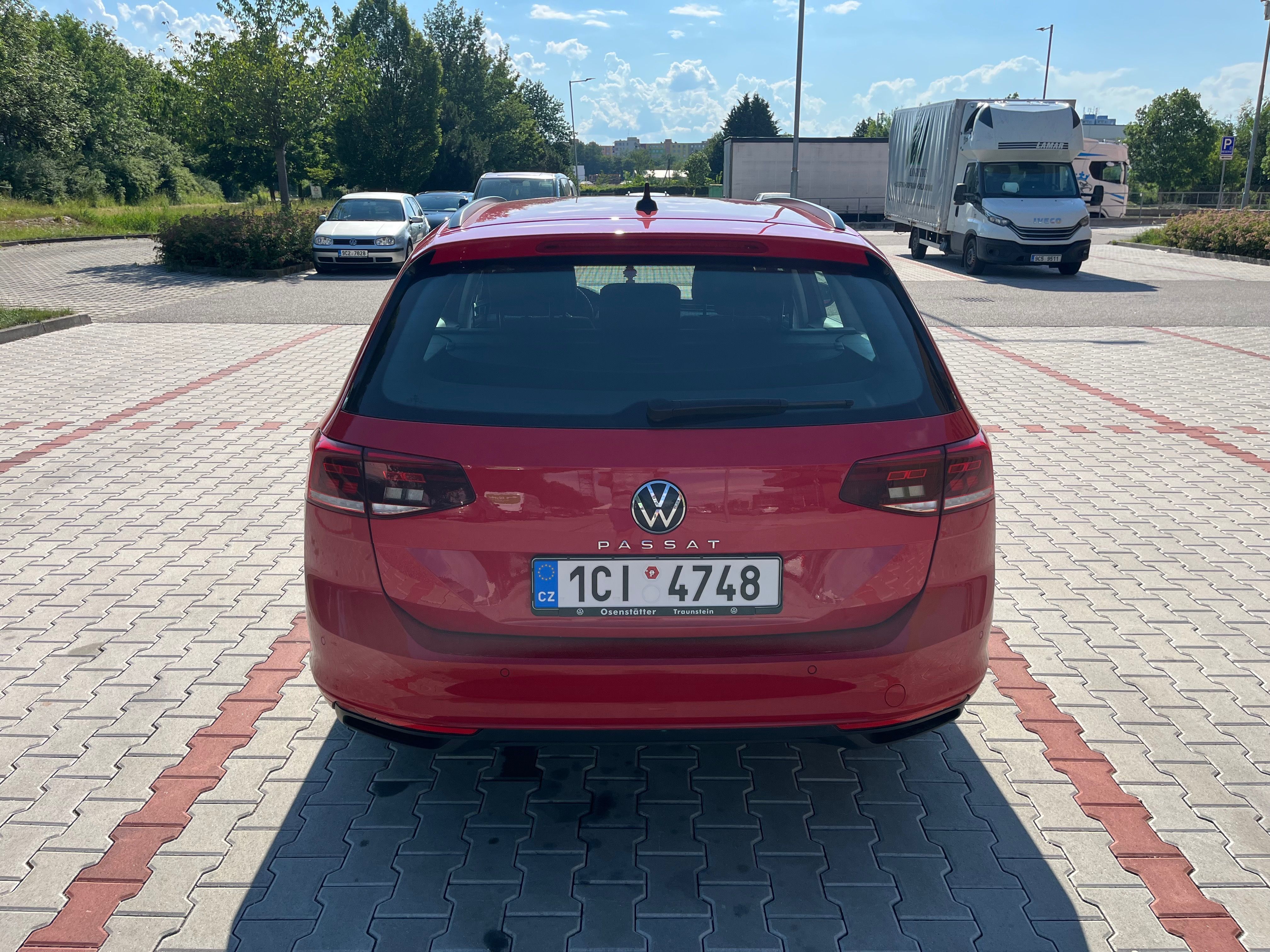 Volkswagen Passat, 2.0 TDI, Automat, LED, Virtual - fotka 5